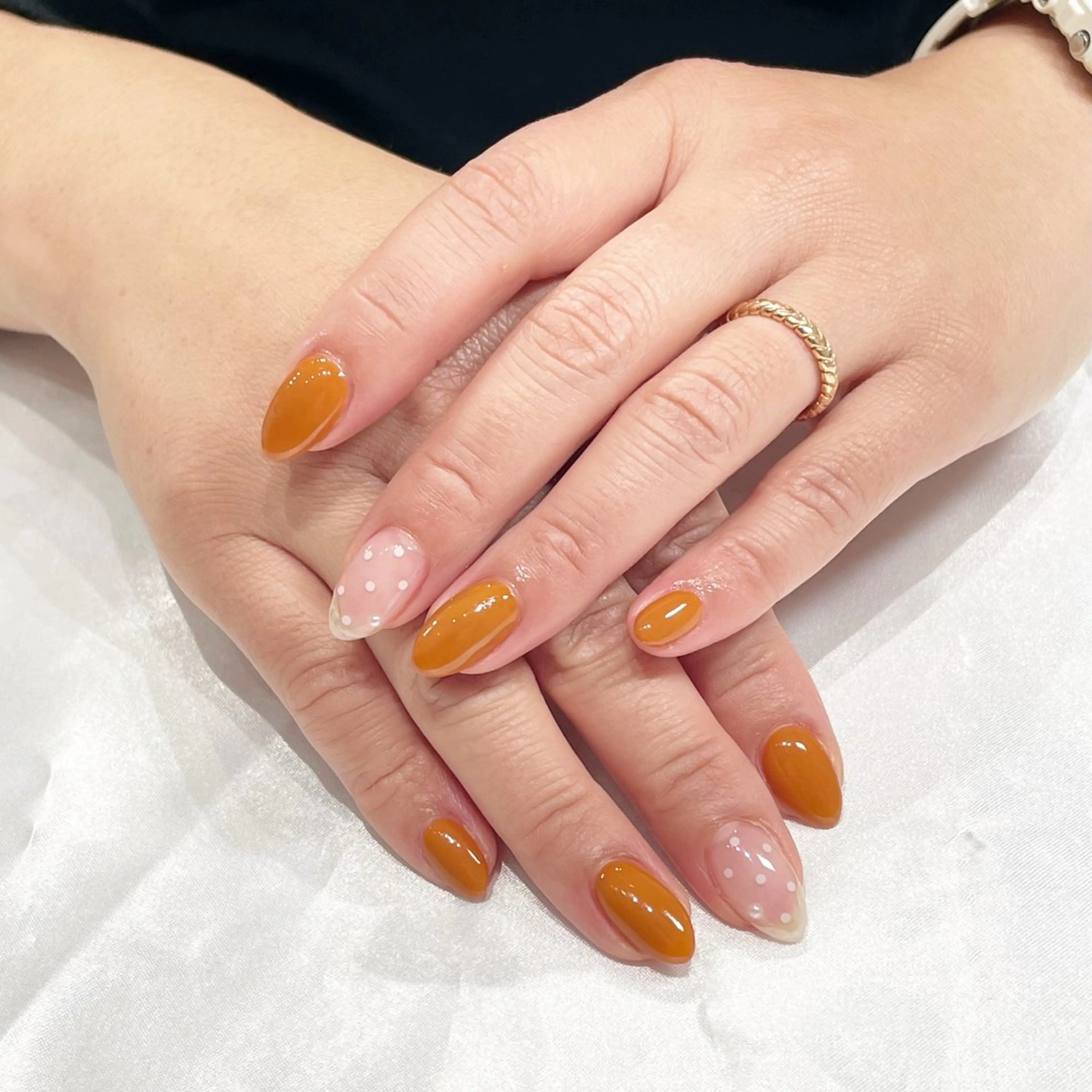 ネイル ハンドネイル リスブラン HINARIのネイルデザイン