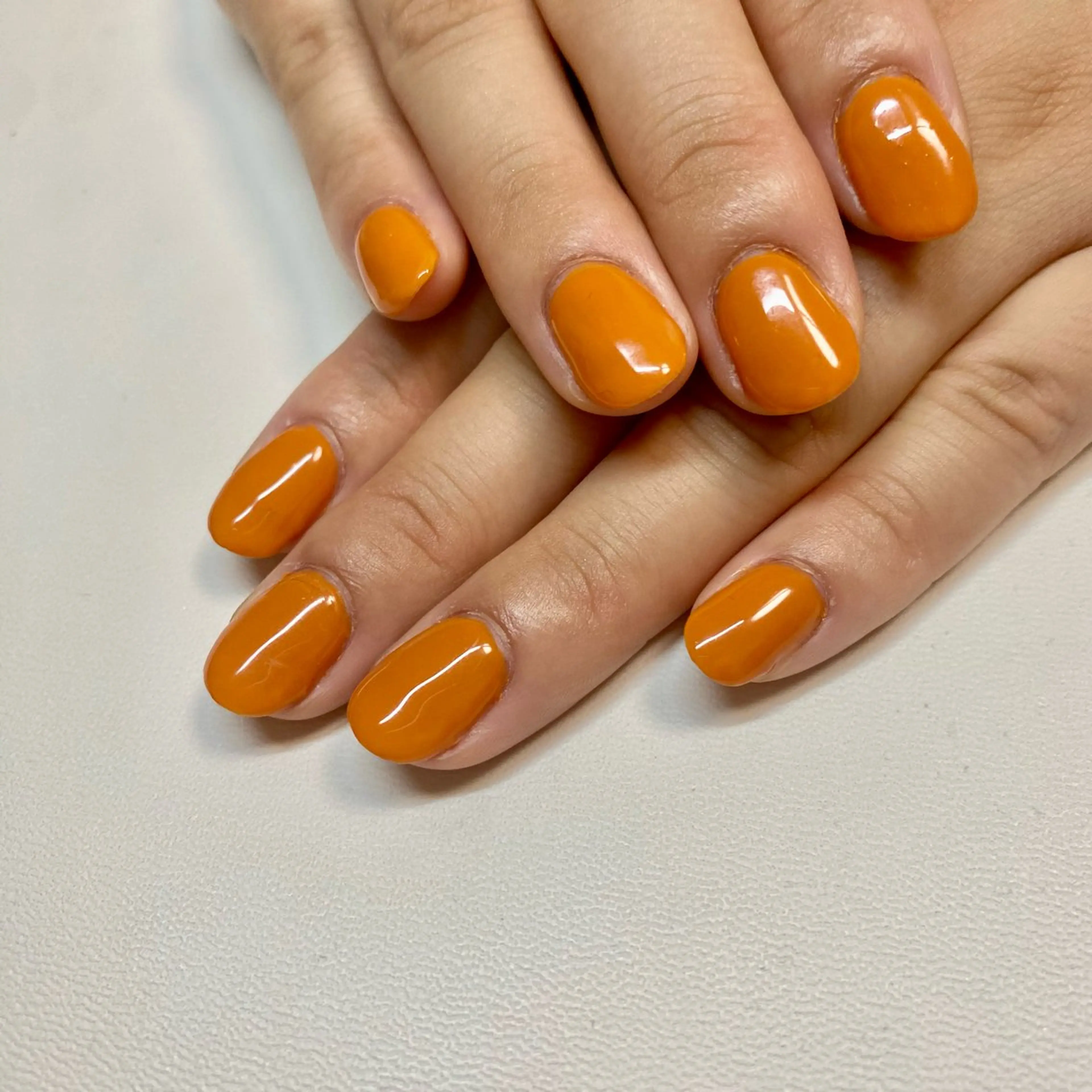 ネイル オレンジ ネイル空間所属・muguet🎀 nailのネイルデザイン