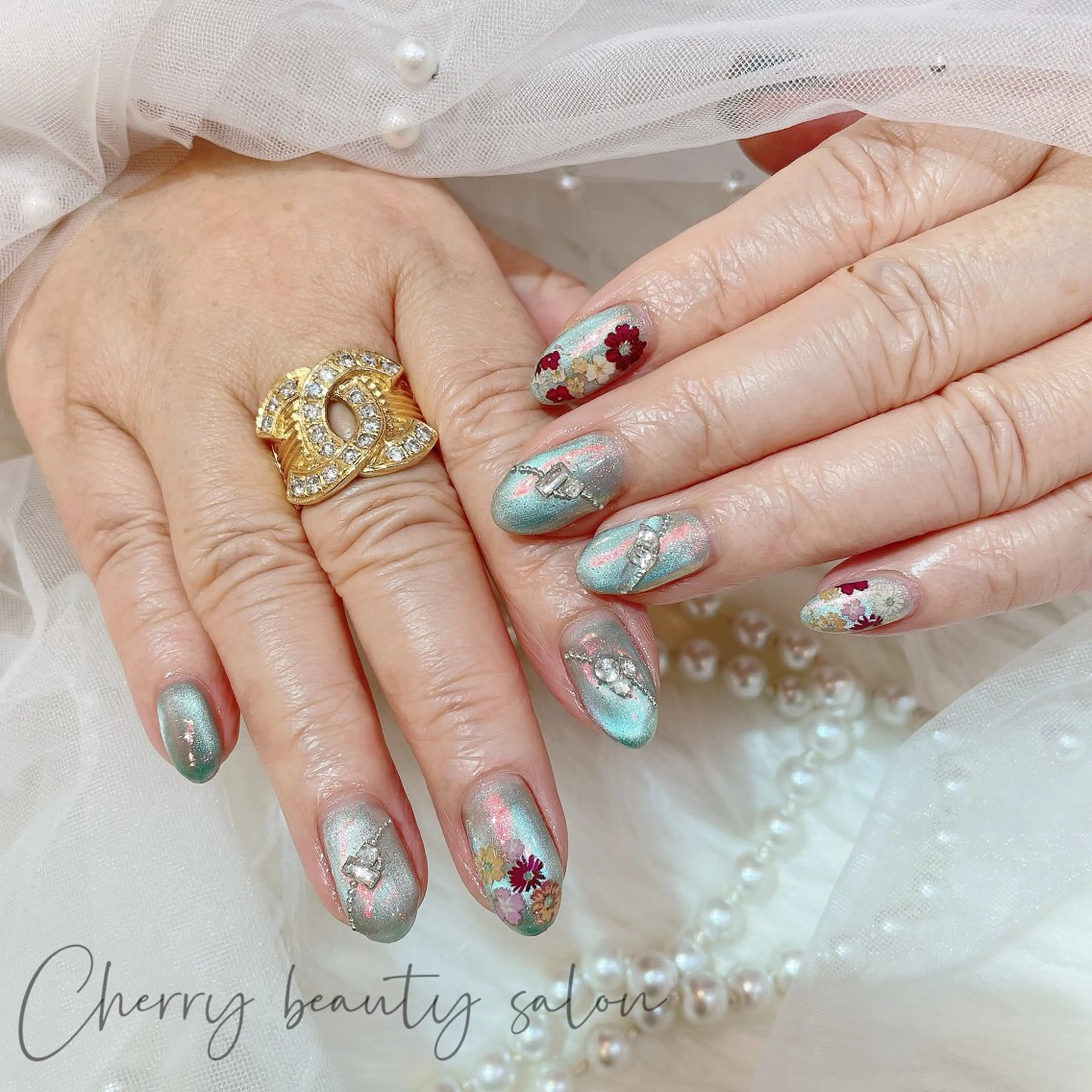 ネイル SAKURA 🍒のネイルデザイン