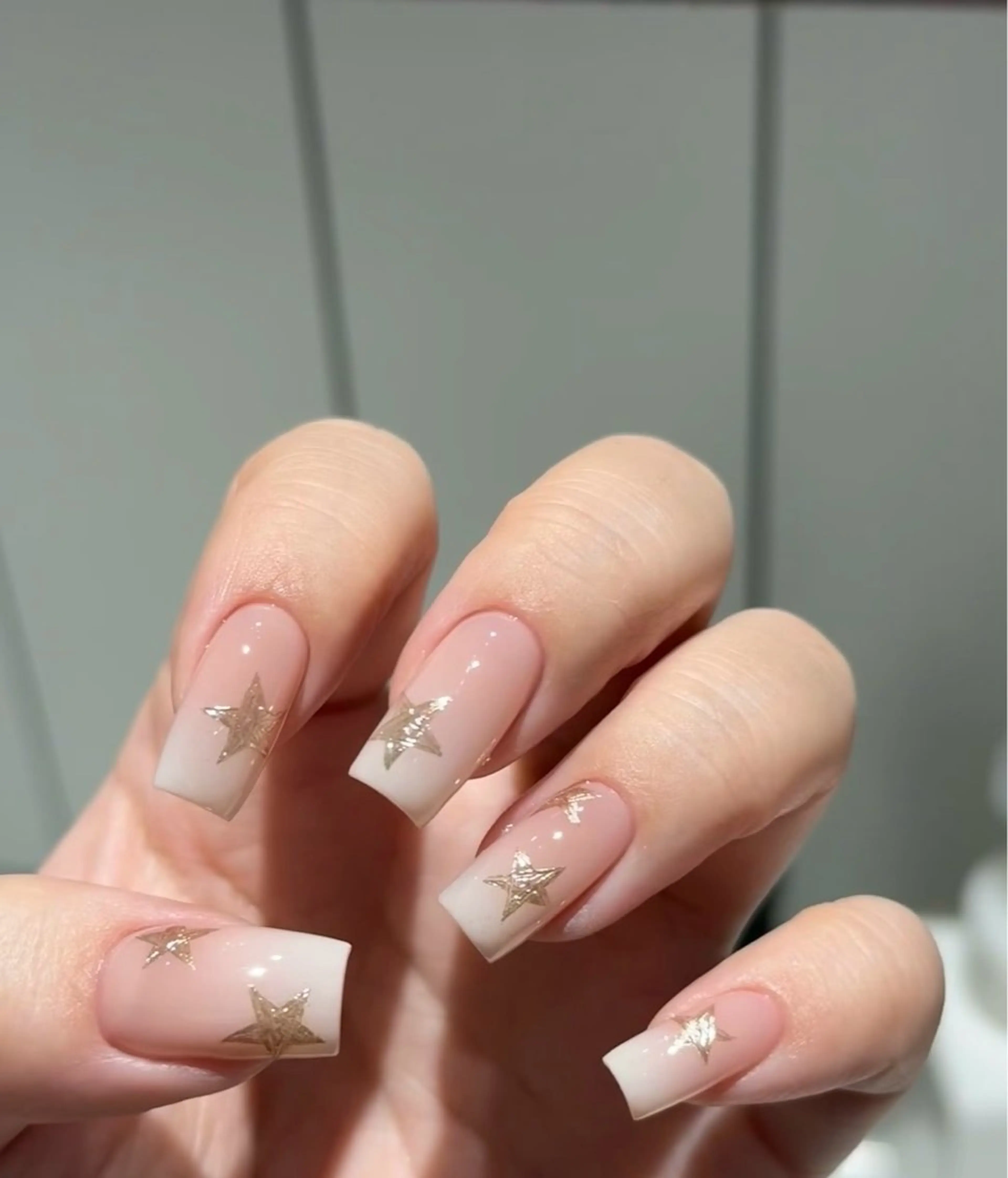 ネイル アートネイル オーロラネイル チークネイル フレンチネイル ガラスフレンチ 🎀🎀YooLi Nail Salonのネイルデザイン