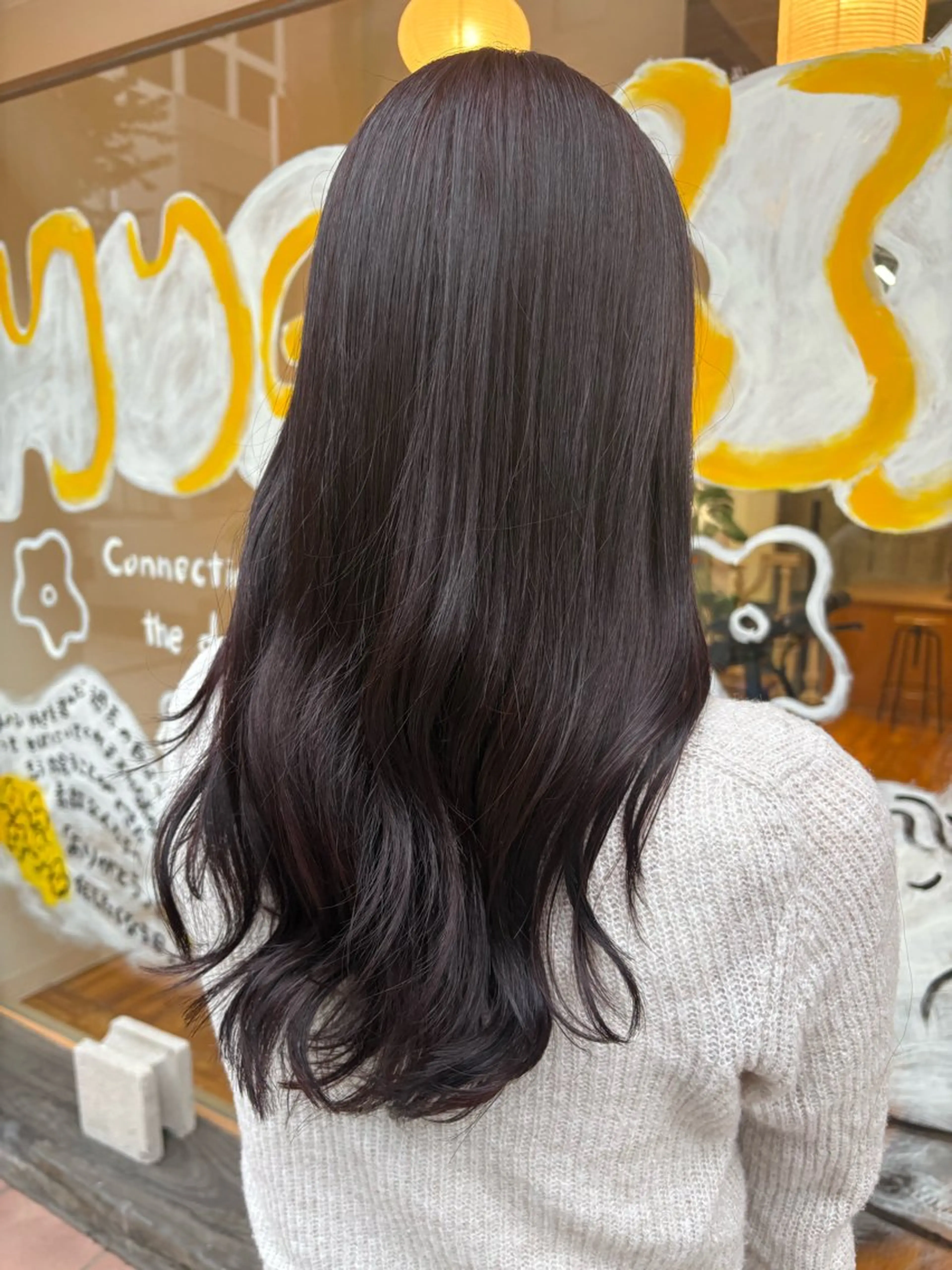 ロング カラー レッドカラー カット ヘアカラー THEDOTS所属・淀 小南津のヘアスタイル