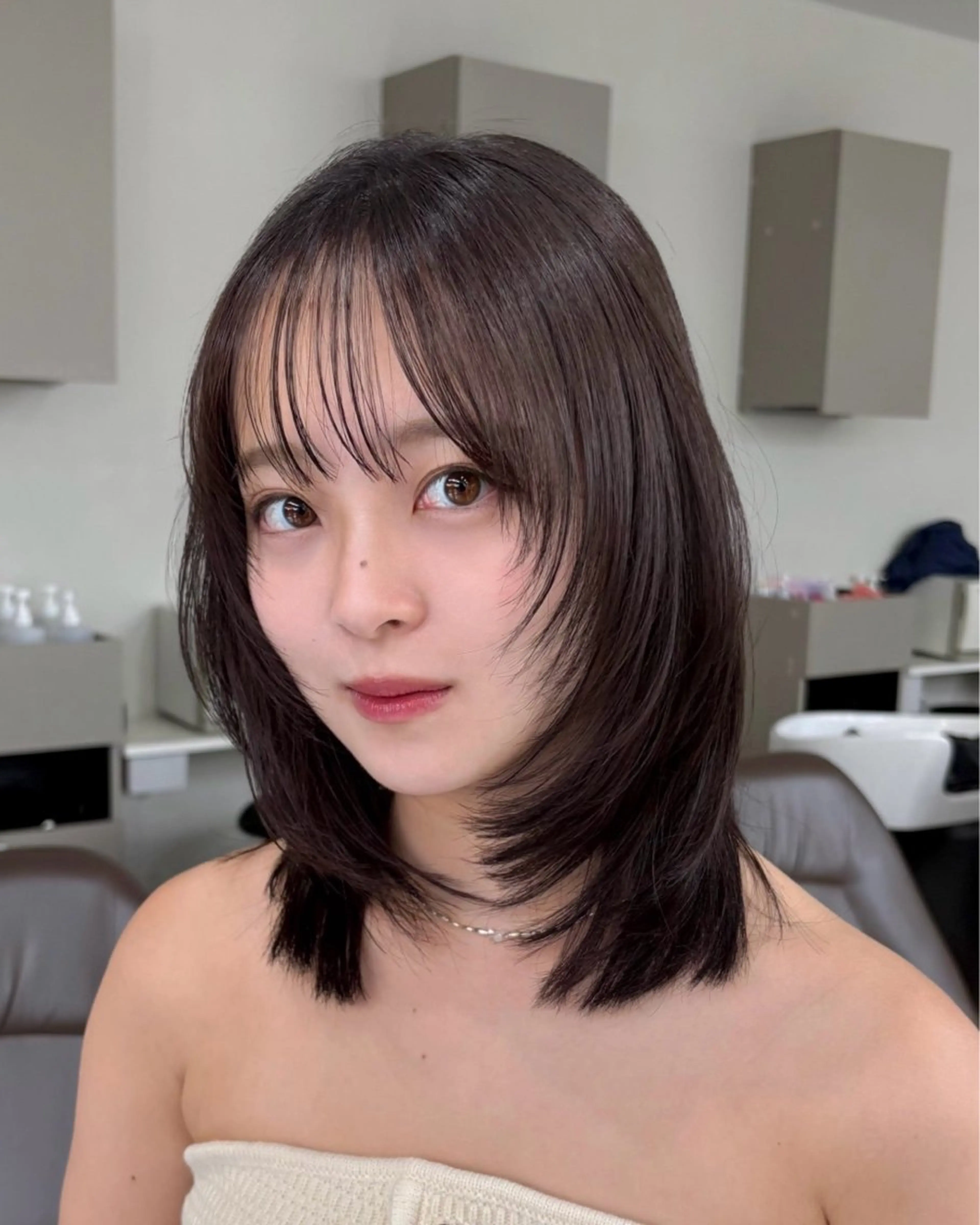 ミディアム カラー カット ヘアカラー トリートメント 後藤 愛美/レイヤーカットのヘアスタイル