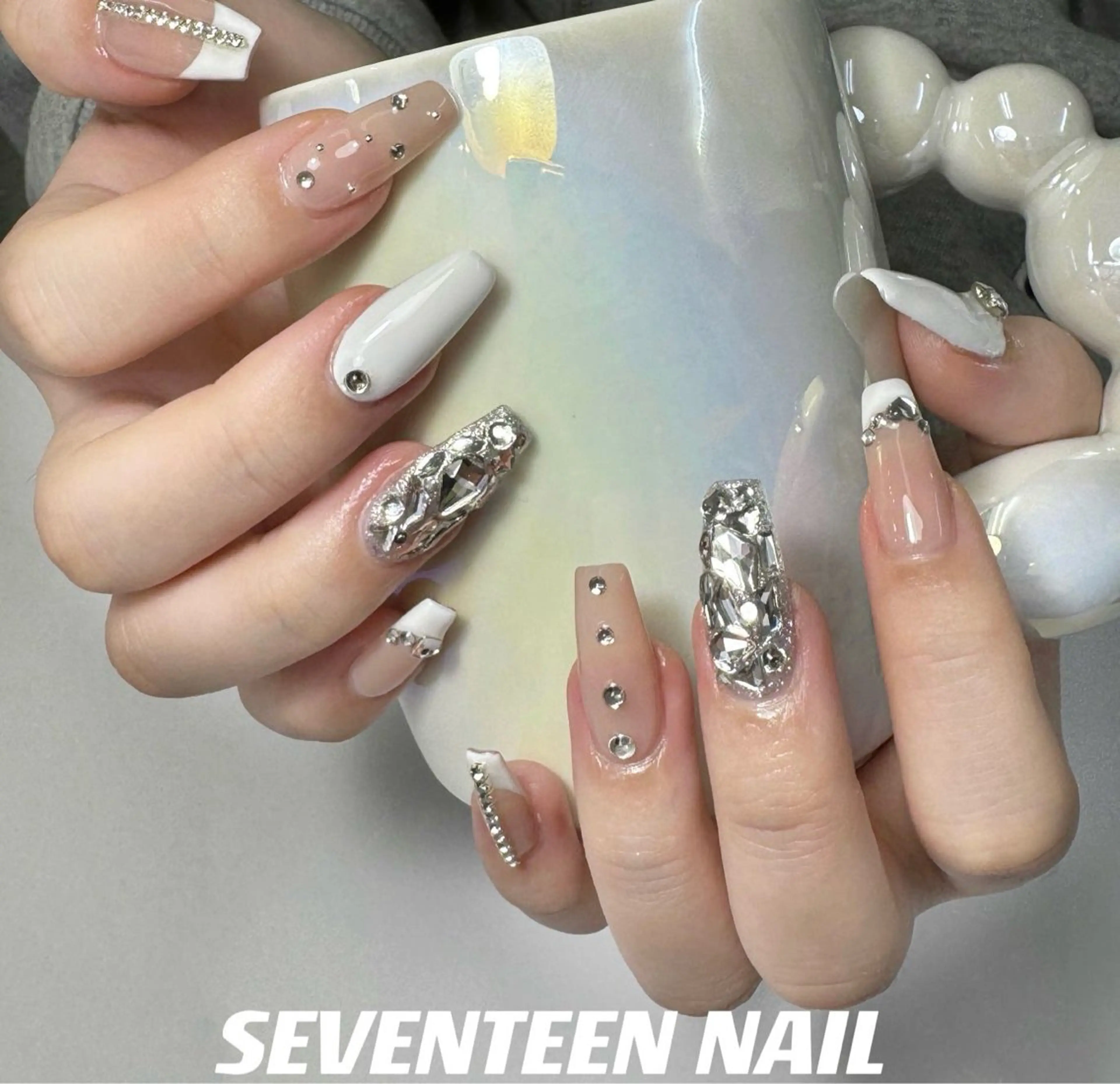 ネイル seventeen nail新宿西口店のネイルデザイン