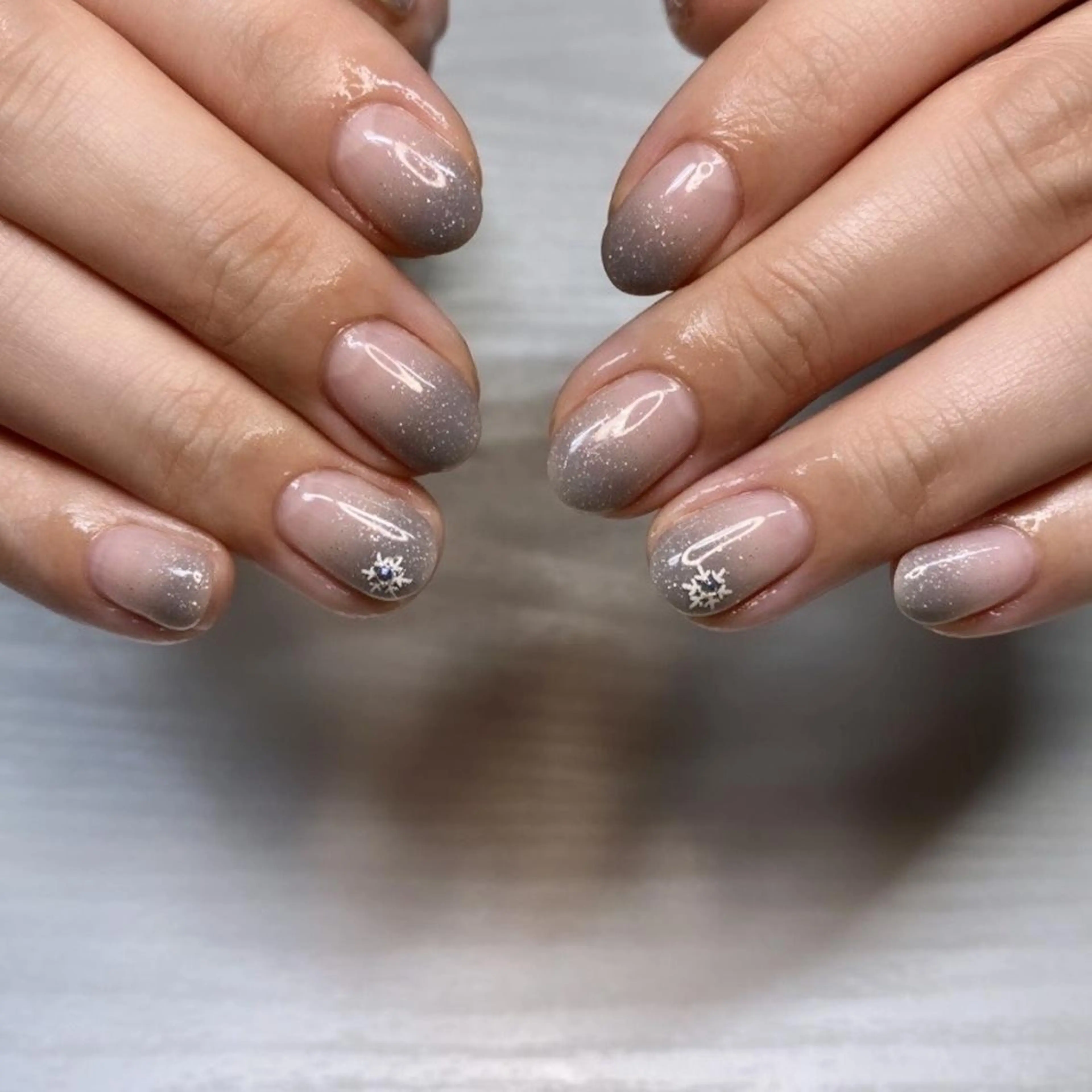 ネイル アートネイル ストーンネイル ハンドネイル Miley nailのネイルデザイン