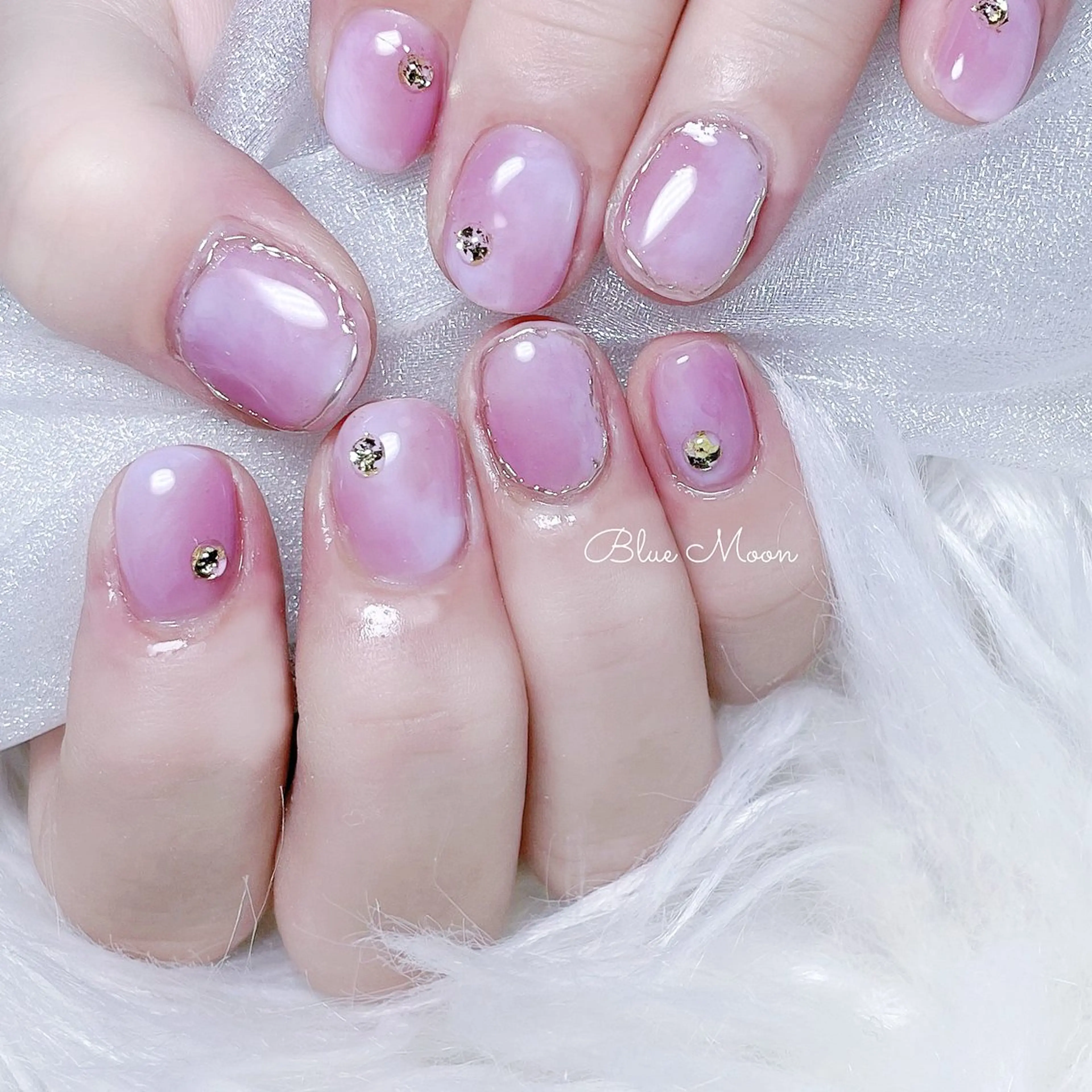 ネイル ミラーネイル ハンドネイル フットネイル ハンドケア nail salon Blue Moonのネイルデザイン