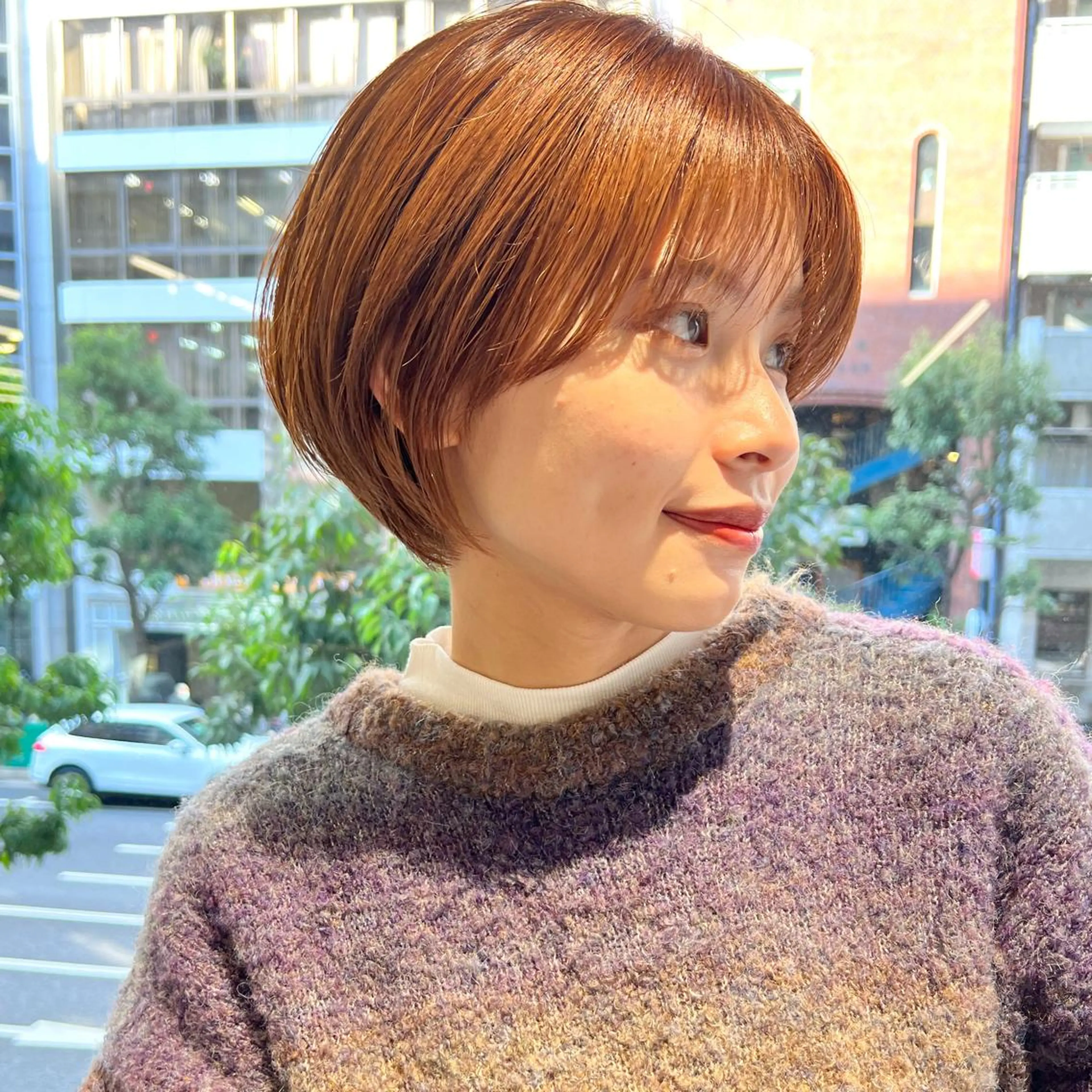 ショート カラー 切りっぱなしボブ 前下がりボブ ハンサムショート ボブ 斜めバング 髪質改善 中川　翔のヘアスタイル