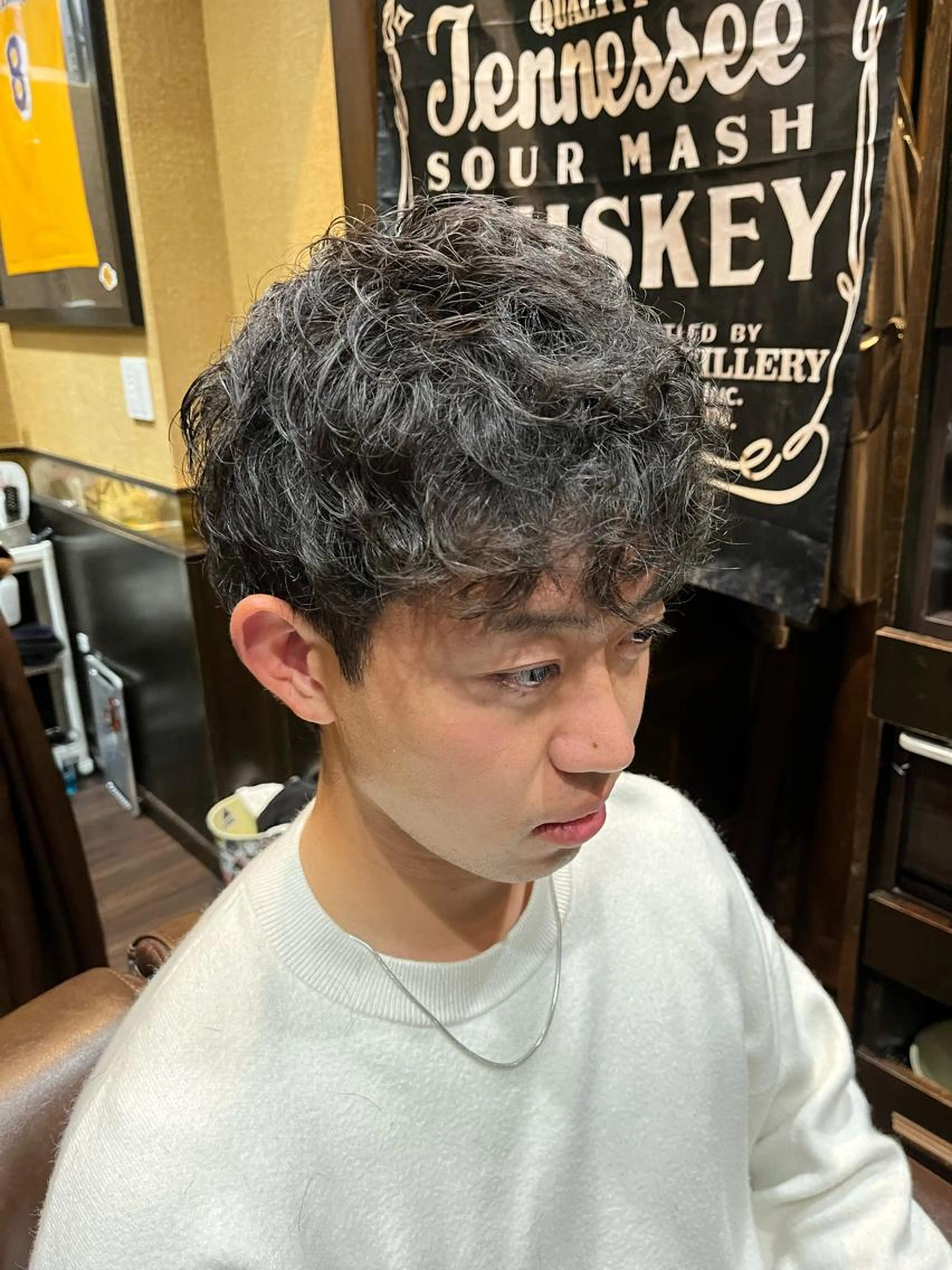 カット+最先端パーマ+眉毛カット+炭酸ケア【#池袋#メンズ#パーマ#理容室#美容室#フェード】の写真