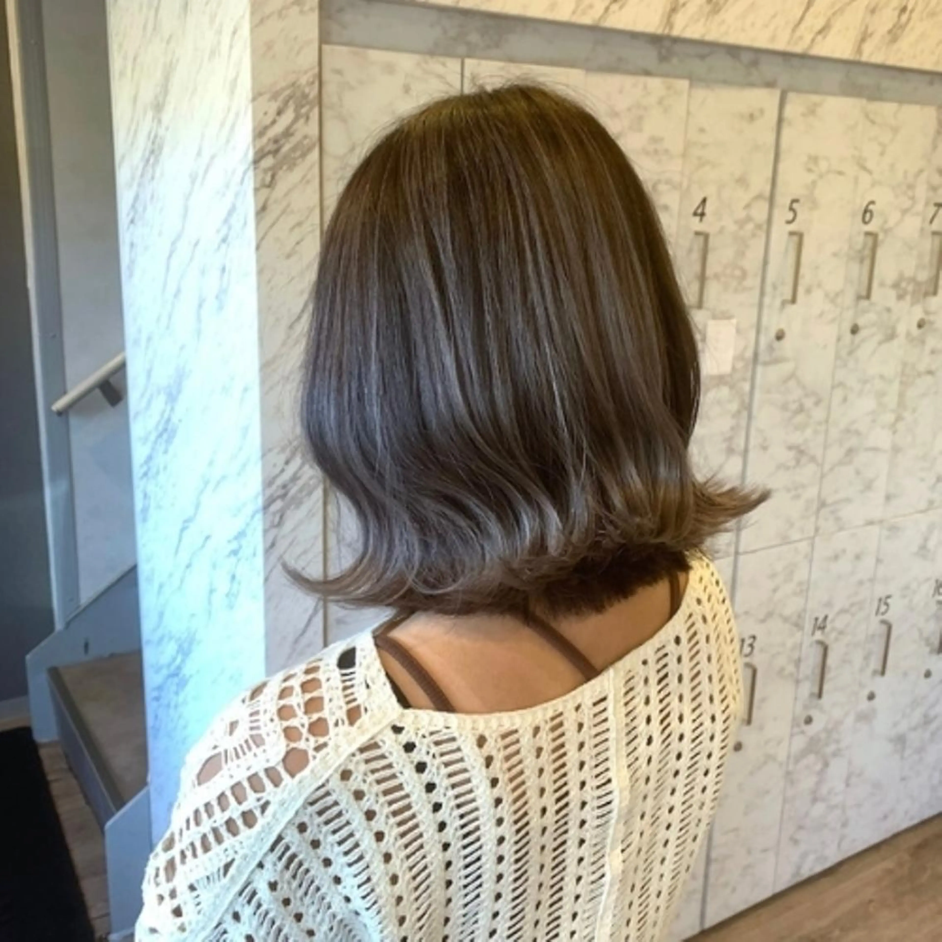 カラー ミディアム ベージュカラー ブリーチ 透明感カラー ダブルカラー ボブ ヘアケアサロン MAIN[メイン]のヘアスタイル