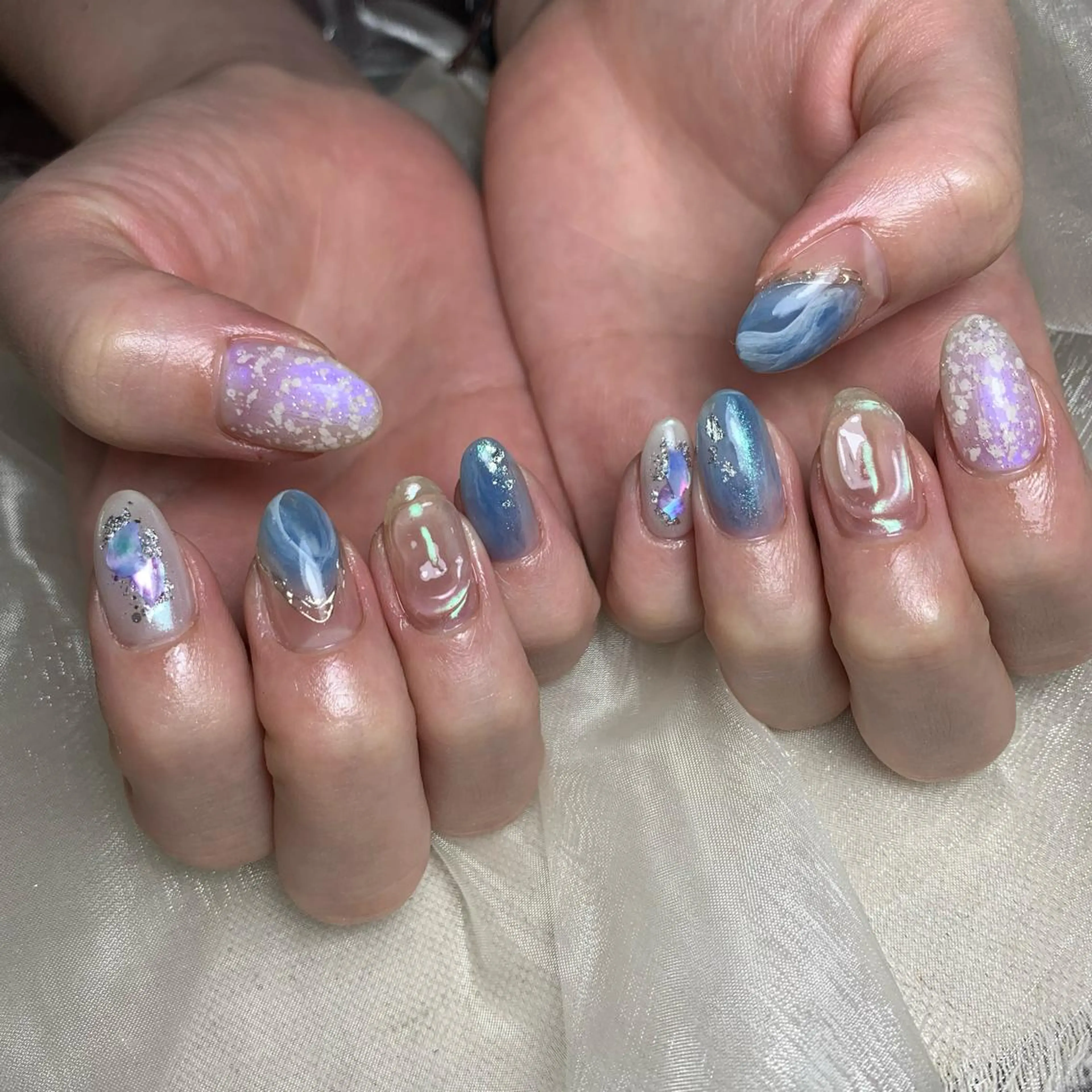 ネイル ハンドネイル repos~ルポ~所属・里見 麗のネイルデザイン