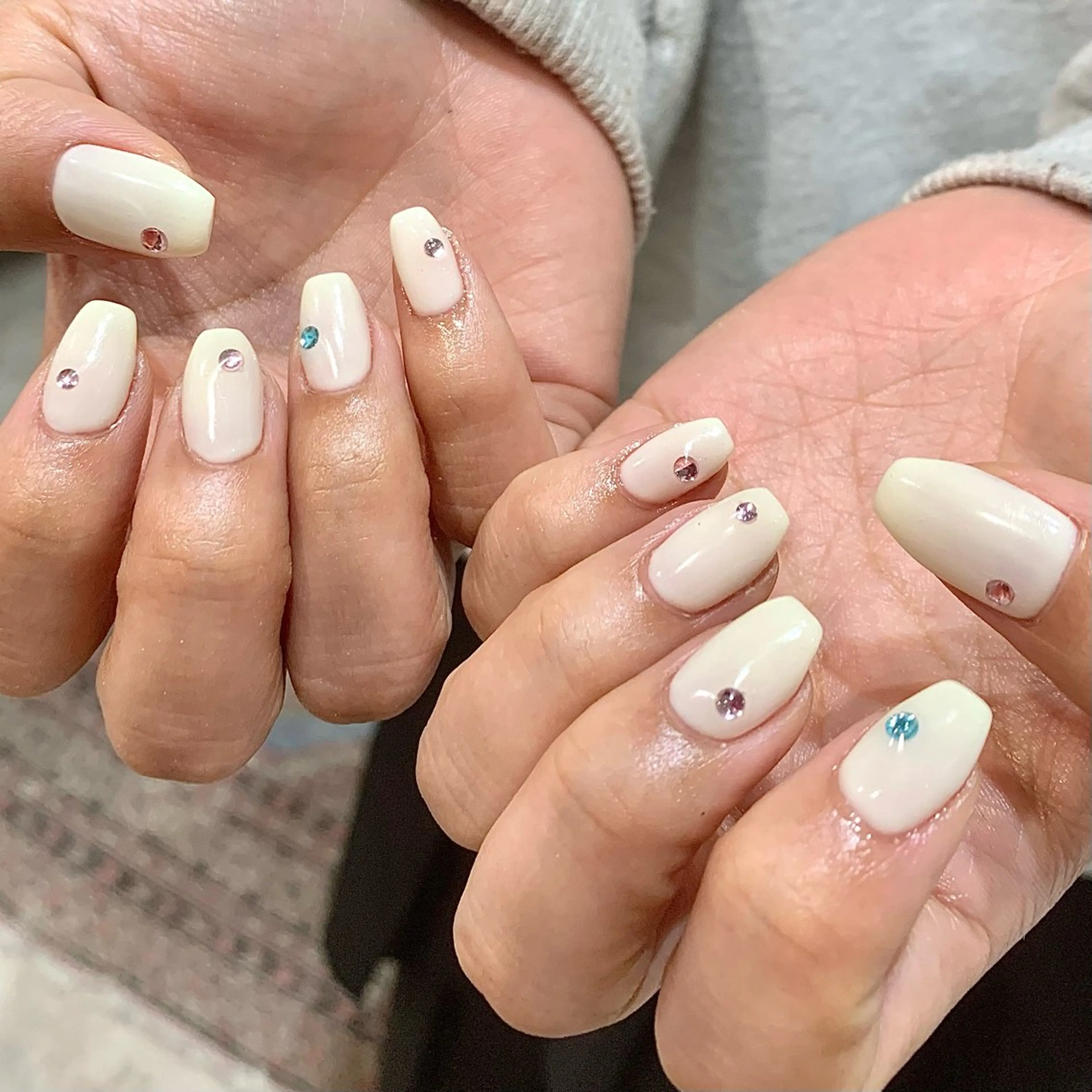 ネイル ハンドネイル 0203ムニムサン 💙Sayakaのネイルデザイン