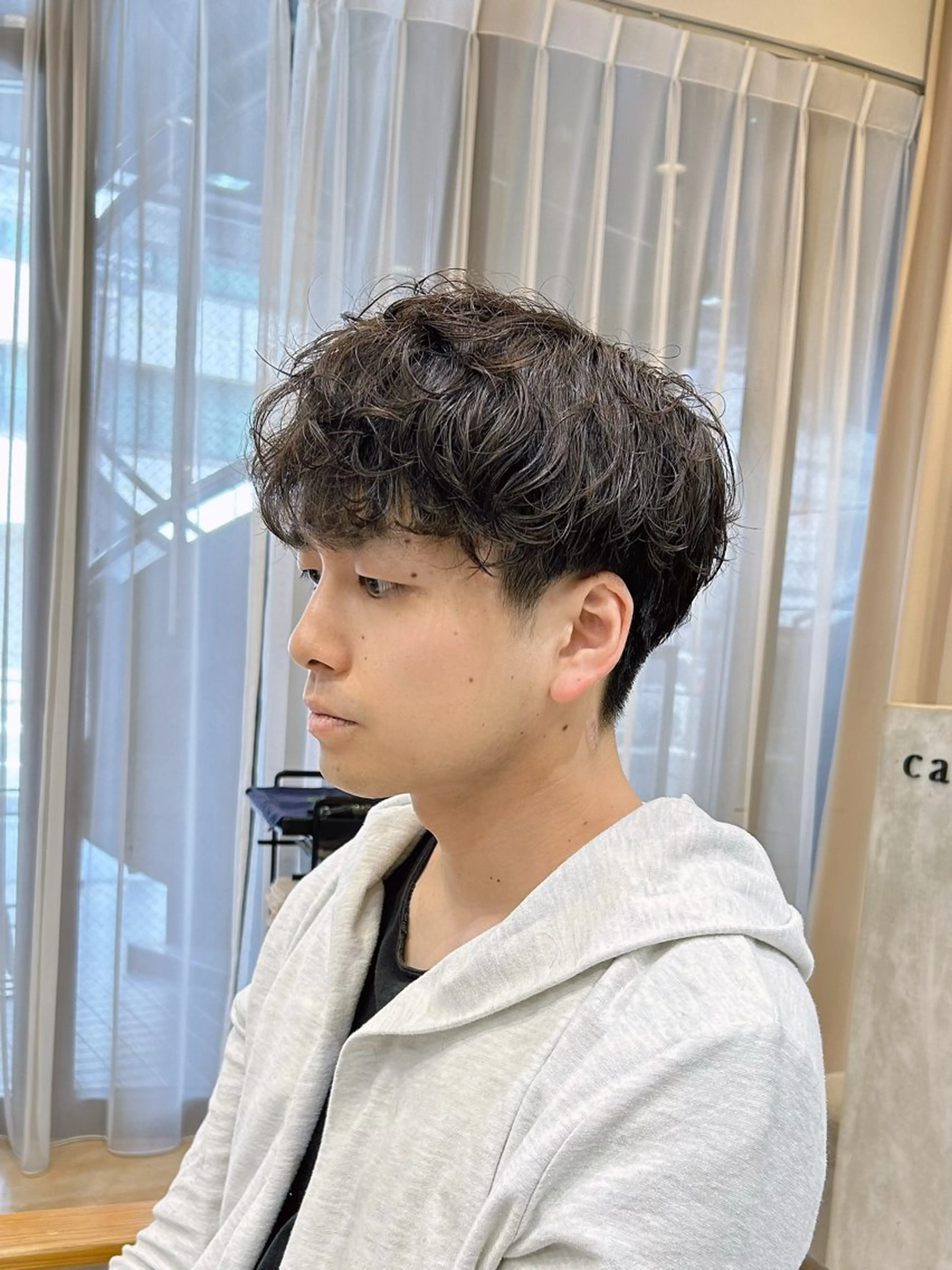 ショート カラー パーマ メンズ calna by ELMO  上ノ井のヘアスタイル