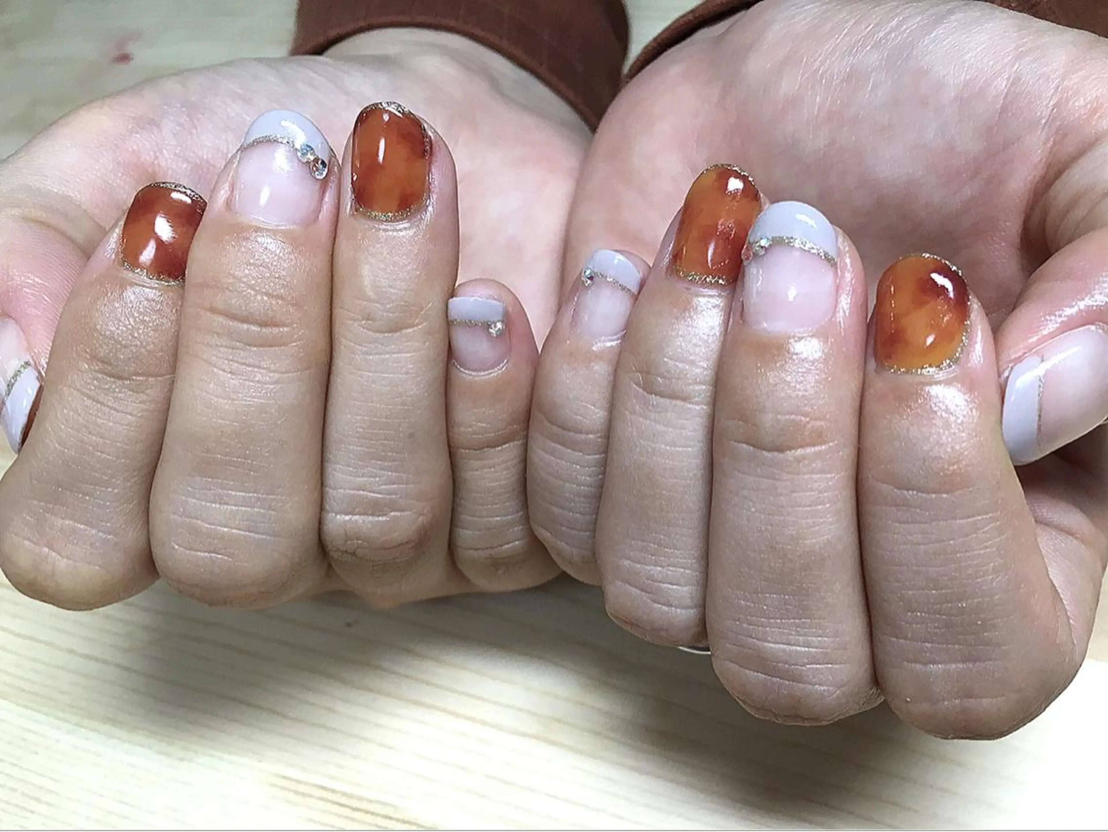 ネイル べっ甲ネイル CULU -LUのネイルデザイン