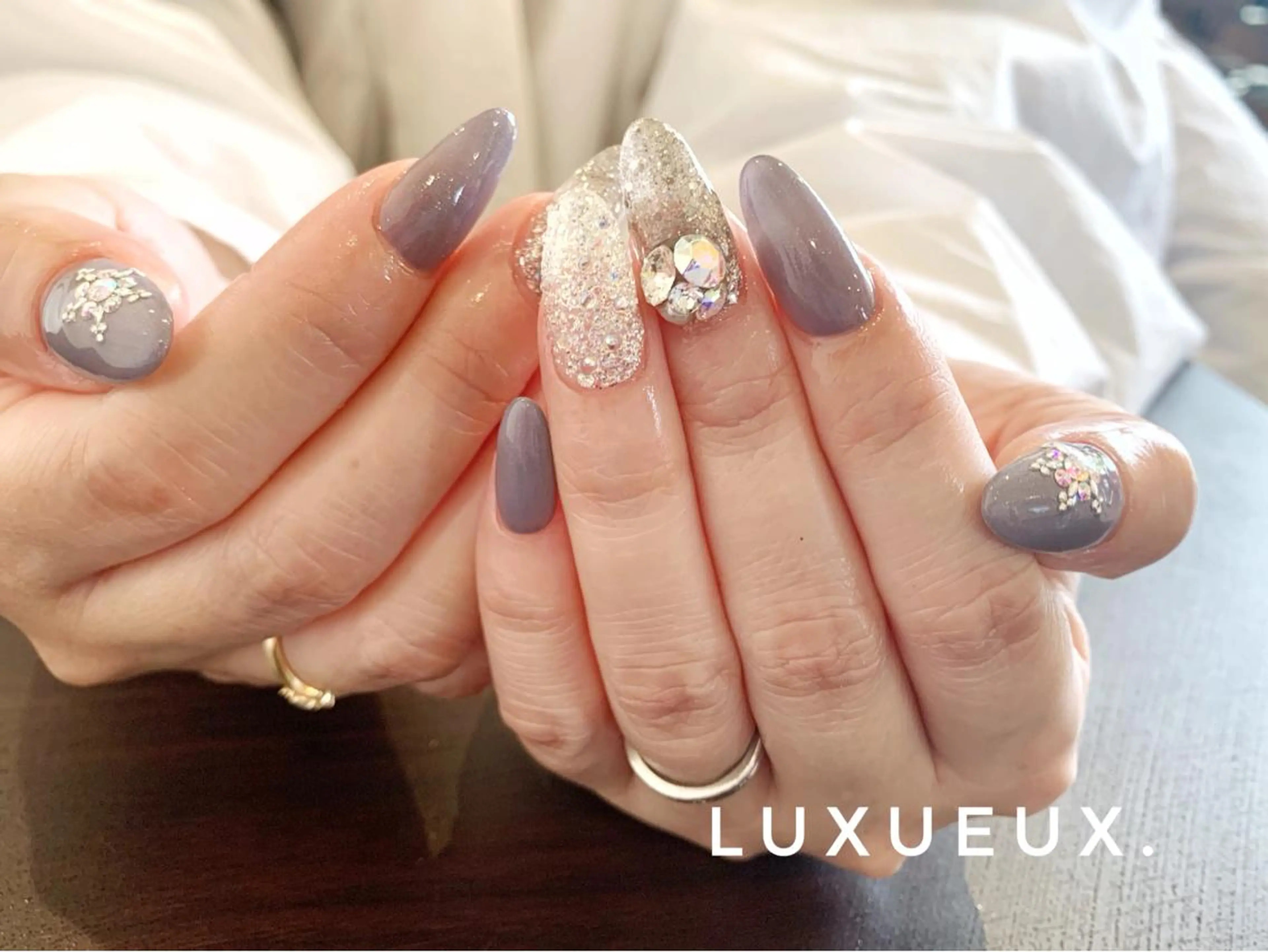 ネイル LUXUEUX春日店所属・LUXUEUX春日店 (ルクソー)のネイルデザイン