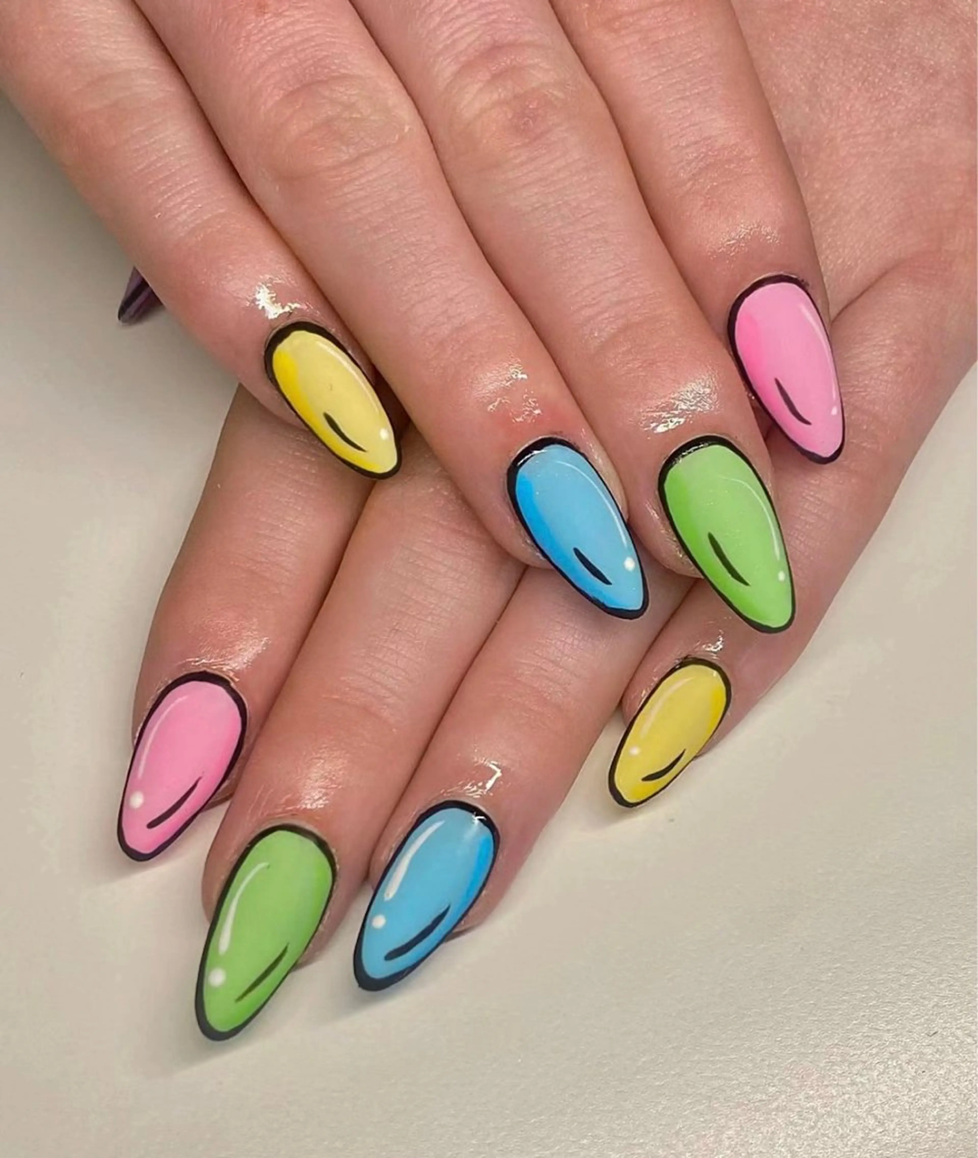 ネイル ハンドネイル ハンドケア 🍑 momo_nailのネイルデザイン