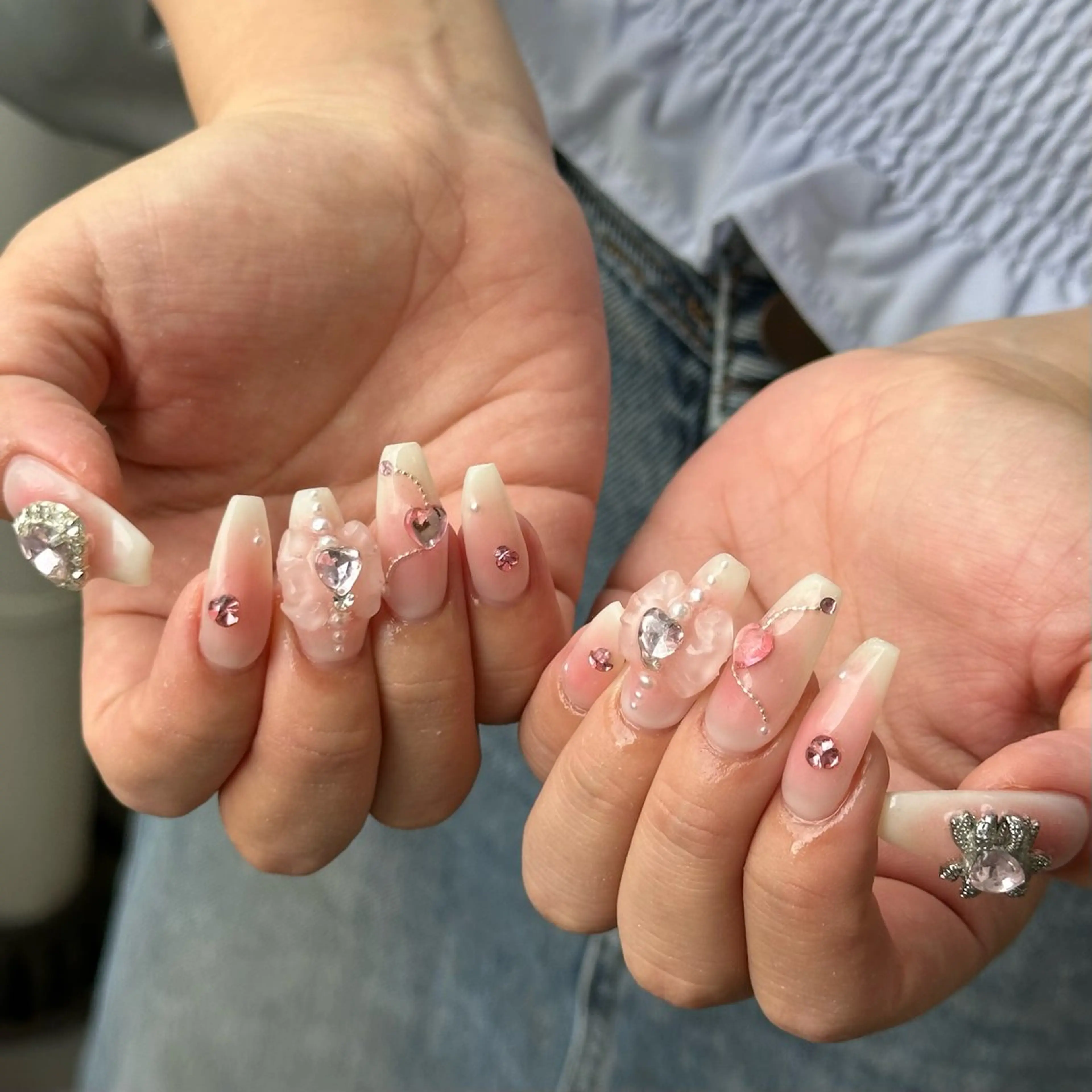 ネイル ハンドネイル Nailist Amiのネイルデザイン