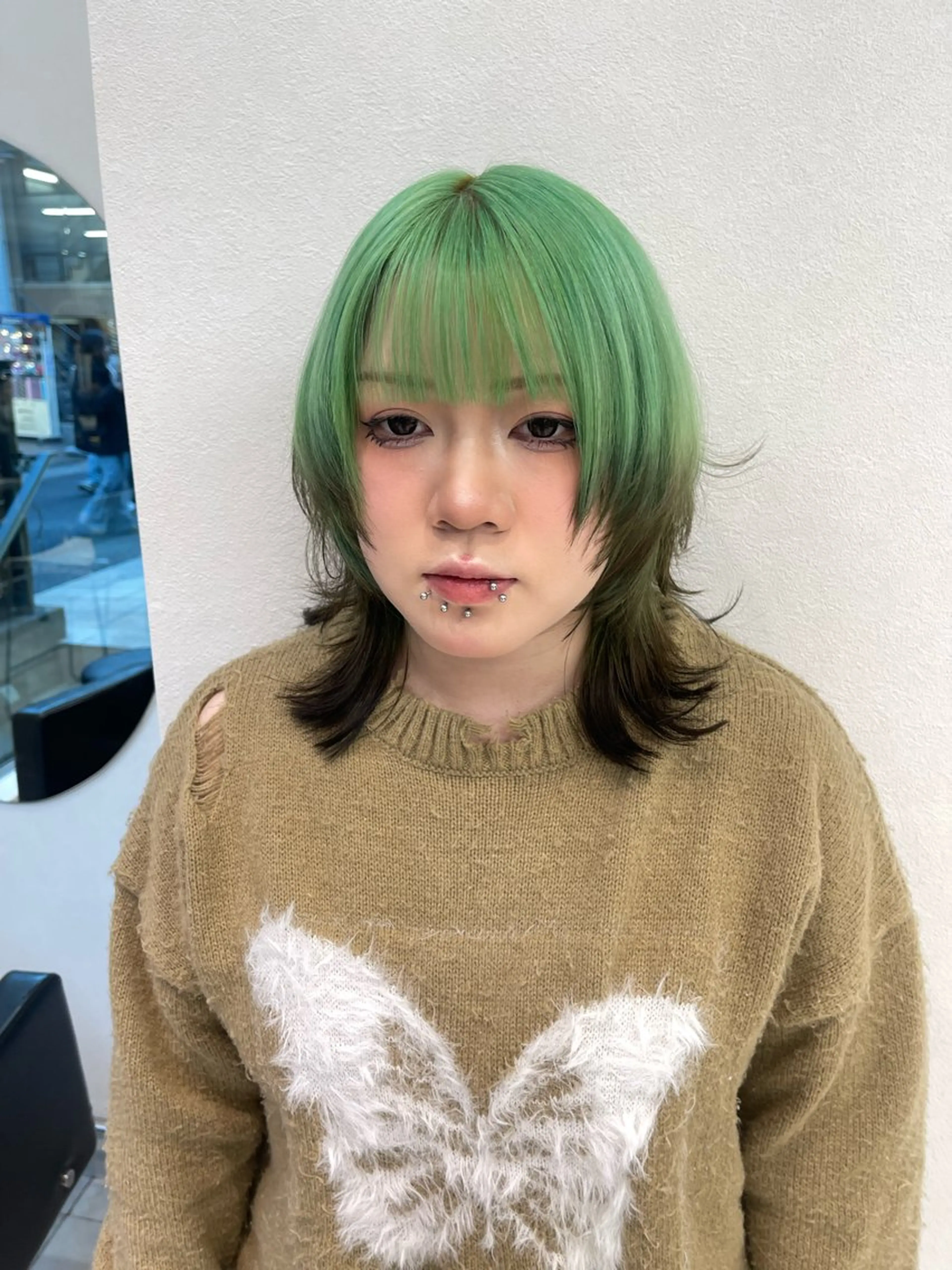 カラー ヘアカラー TENSHO ハイトーンレイヤーのヘアスタイル