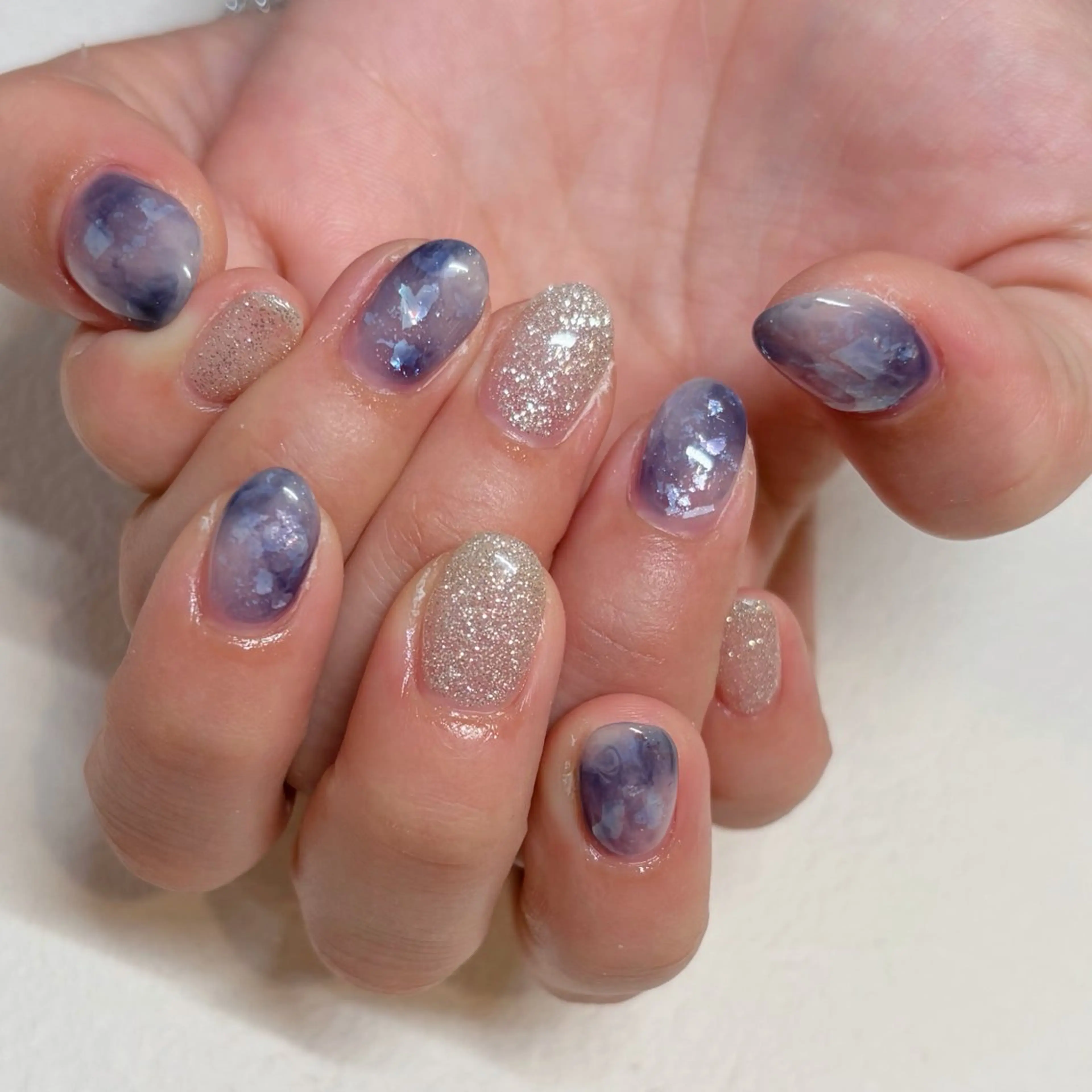 ネイル ハンドネイル ニュアンス/持ち込み 🪼yui🪼のネイルデザイン