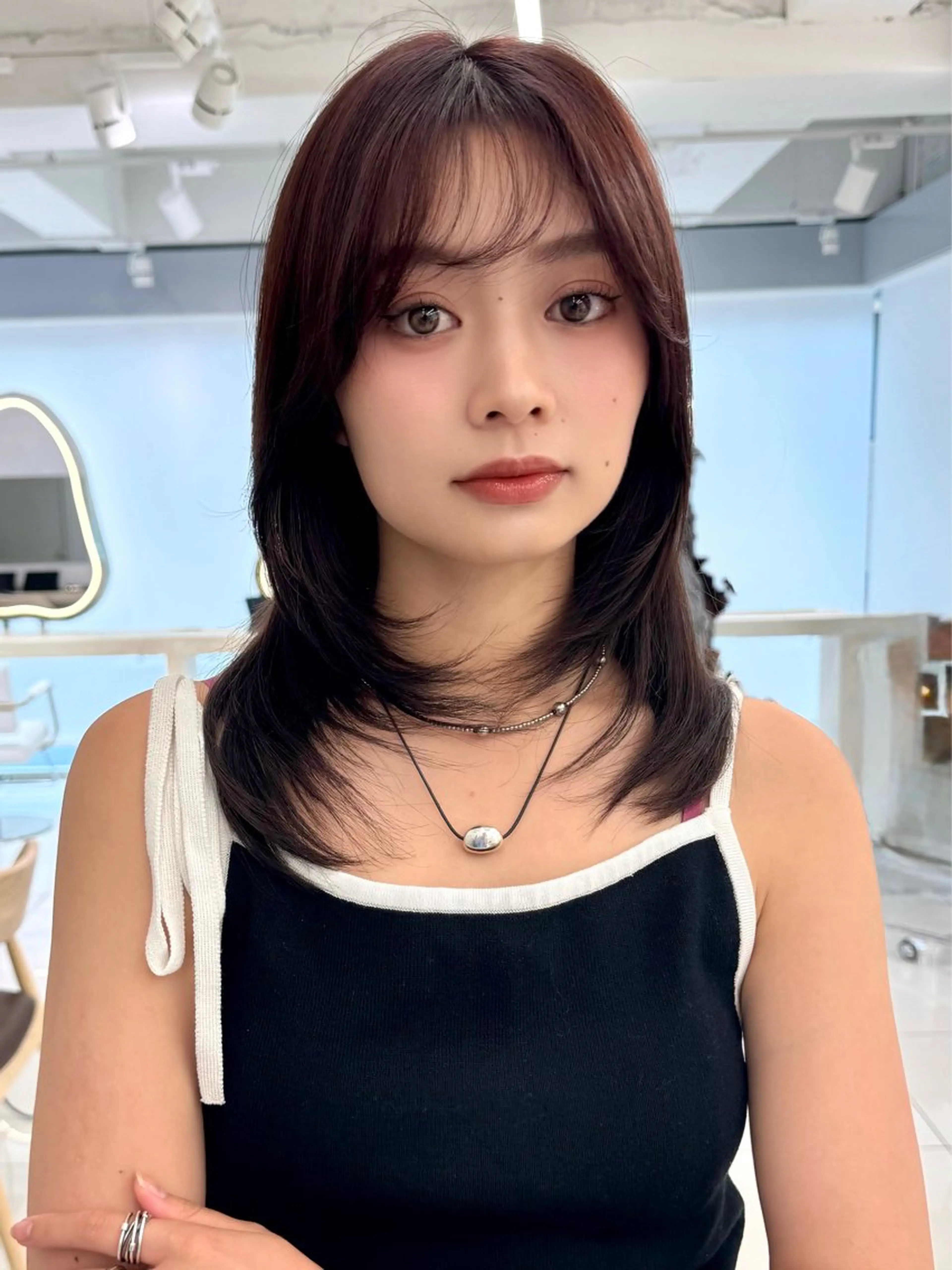 セミロング レイヤー/韓国/ 顔周り/しんやのヘアスタイル