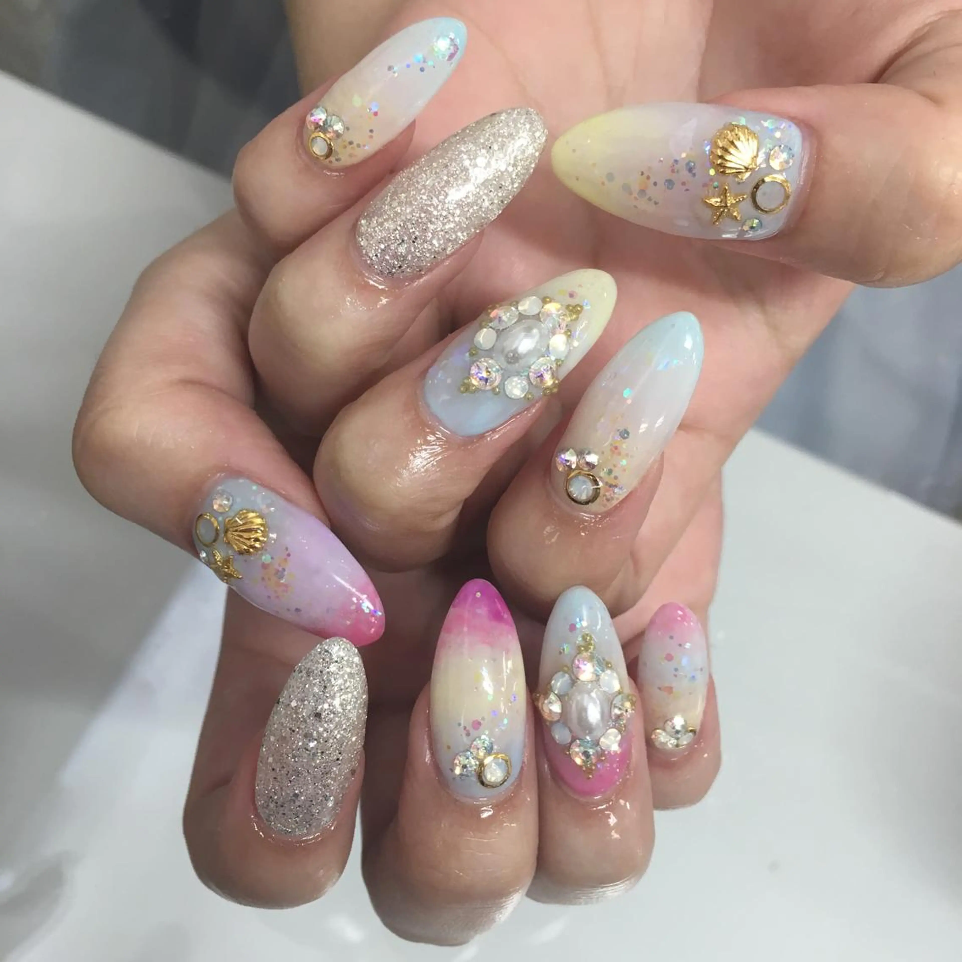 ネイル スカルプネイル SHINE NAILのネイルデザイン