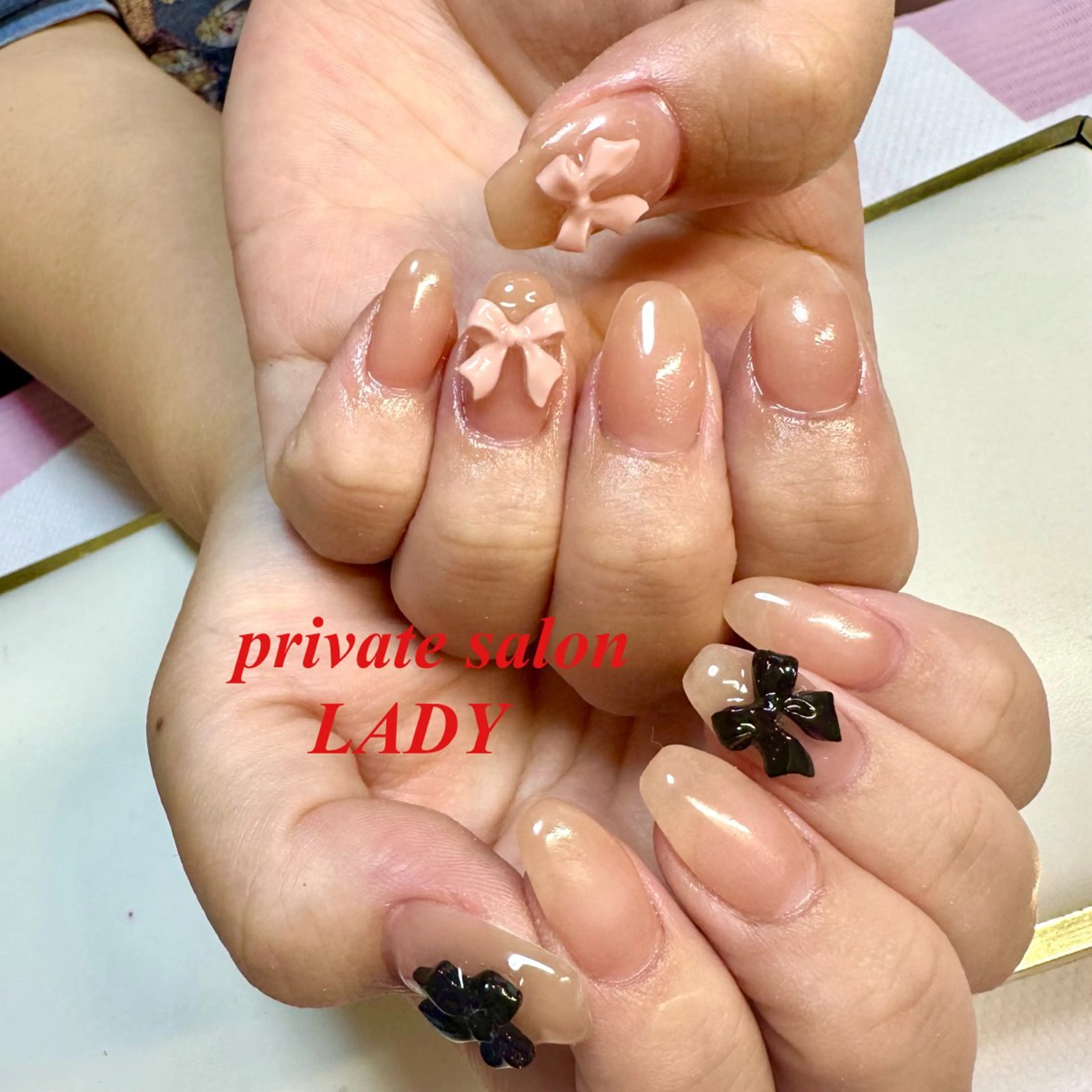 ネイル リボン 桜田 麻菜のネイルデザイン