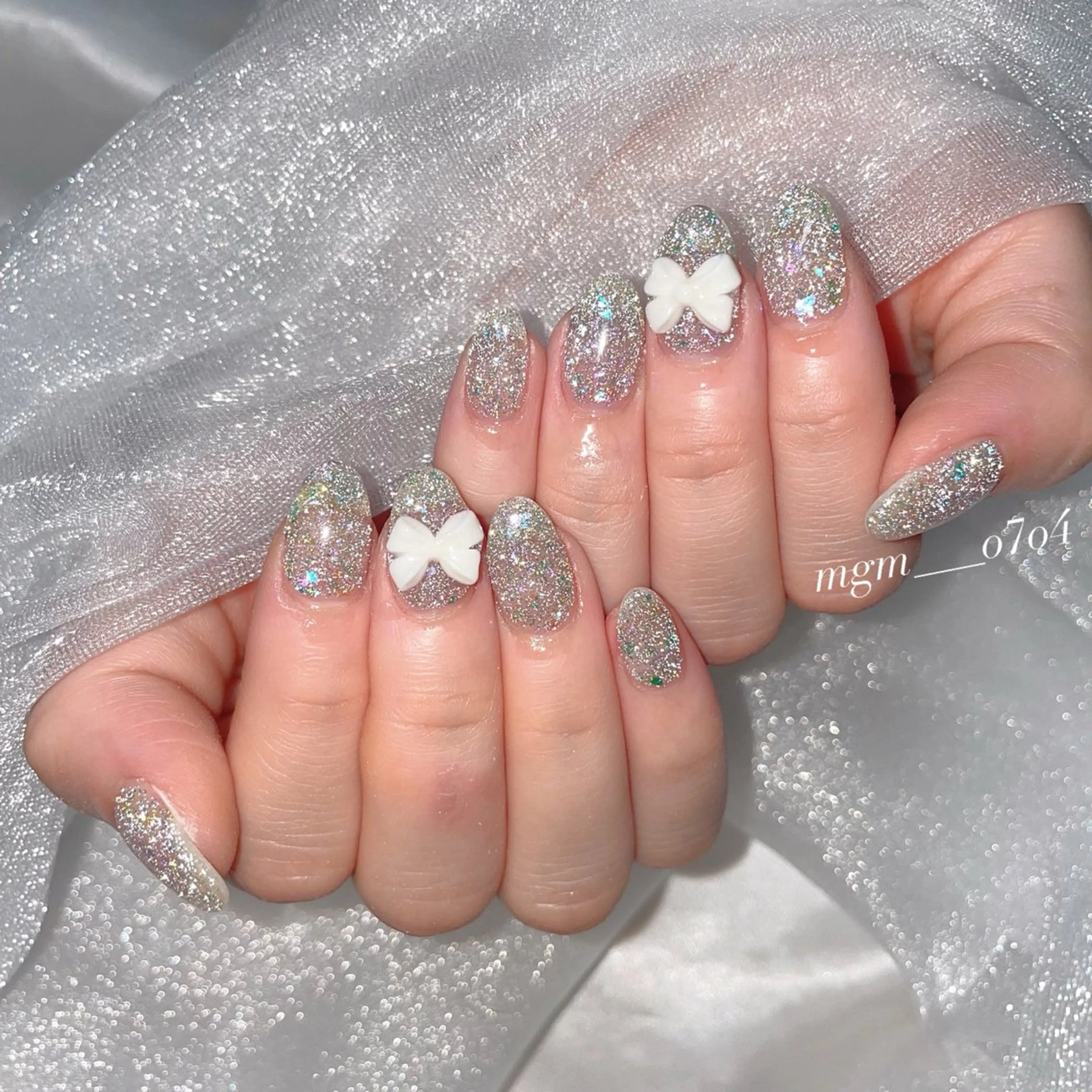 ネイル フラッシュネイル ラメ(グリッター) リボン ハンドネイル ハンドケア MoON...❤︎ MeGuのネイルデザイン