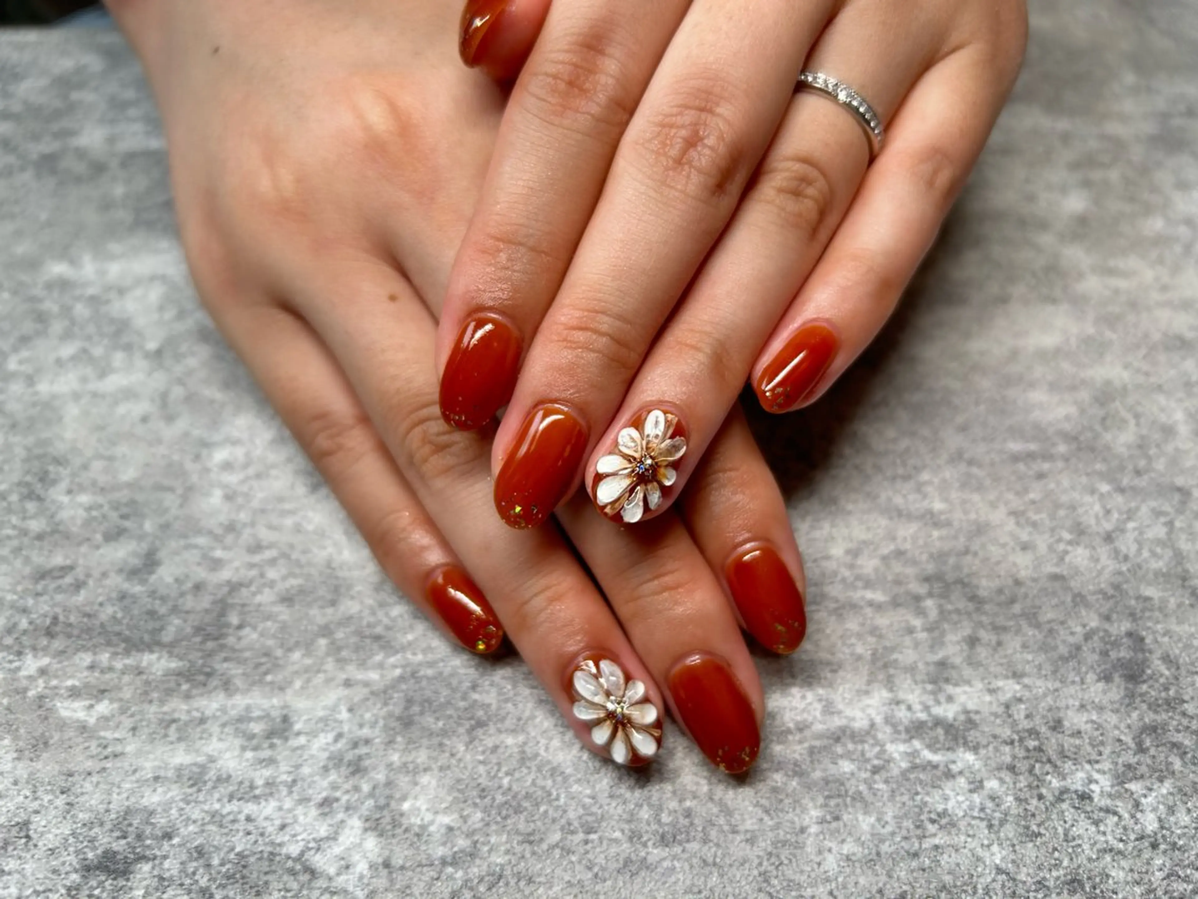 ネイル シンプルネイル Lisa’s Salonのネイルデザイン