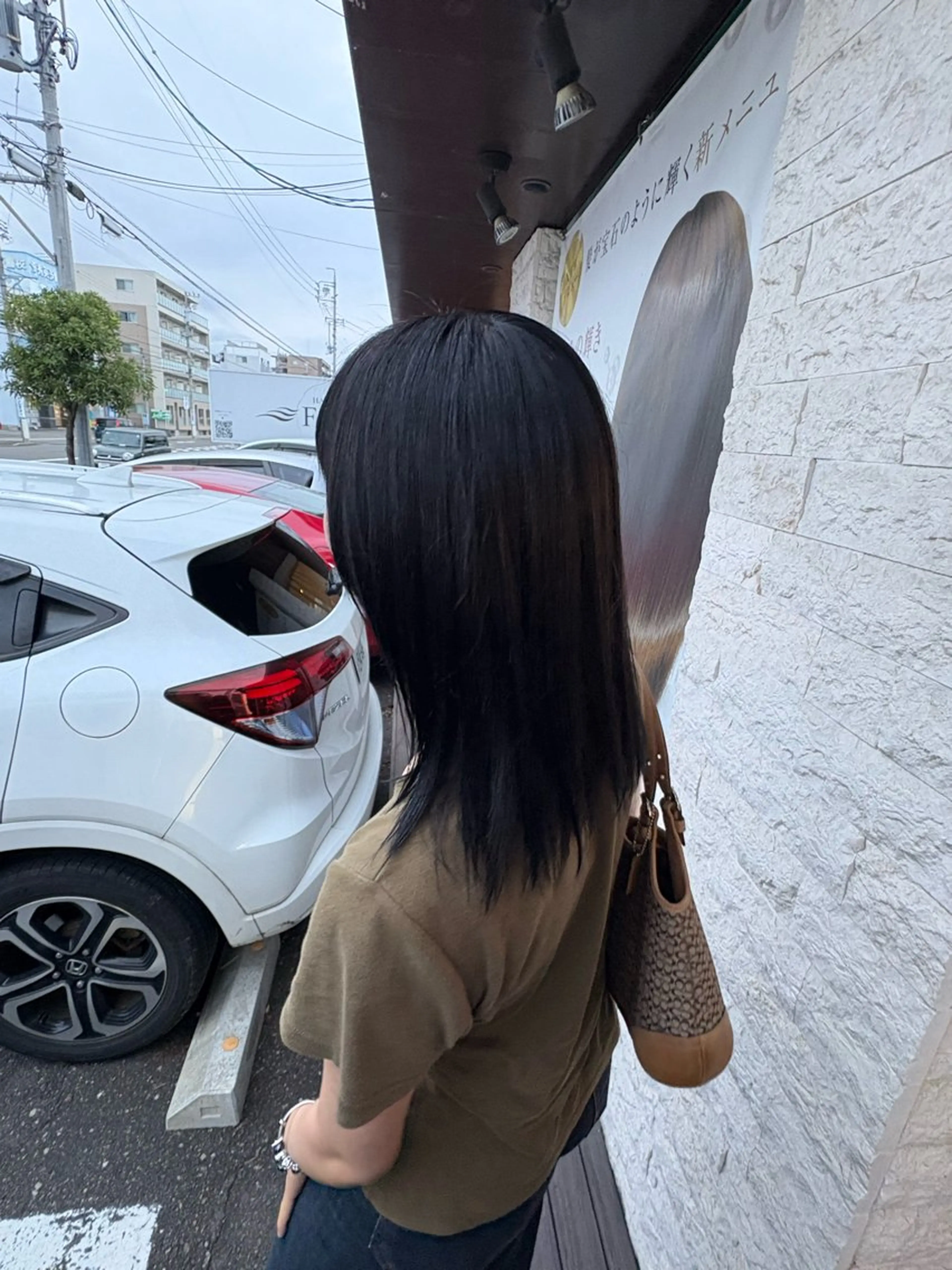 カラー 黒髪 ブルーカラー ブルーブラック 髪質改善/ハイトーン 艶カラー/しゅうまのヘアスタイル