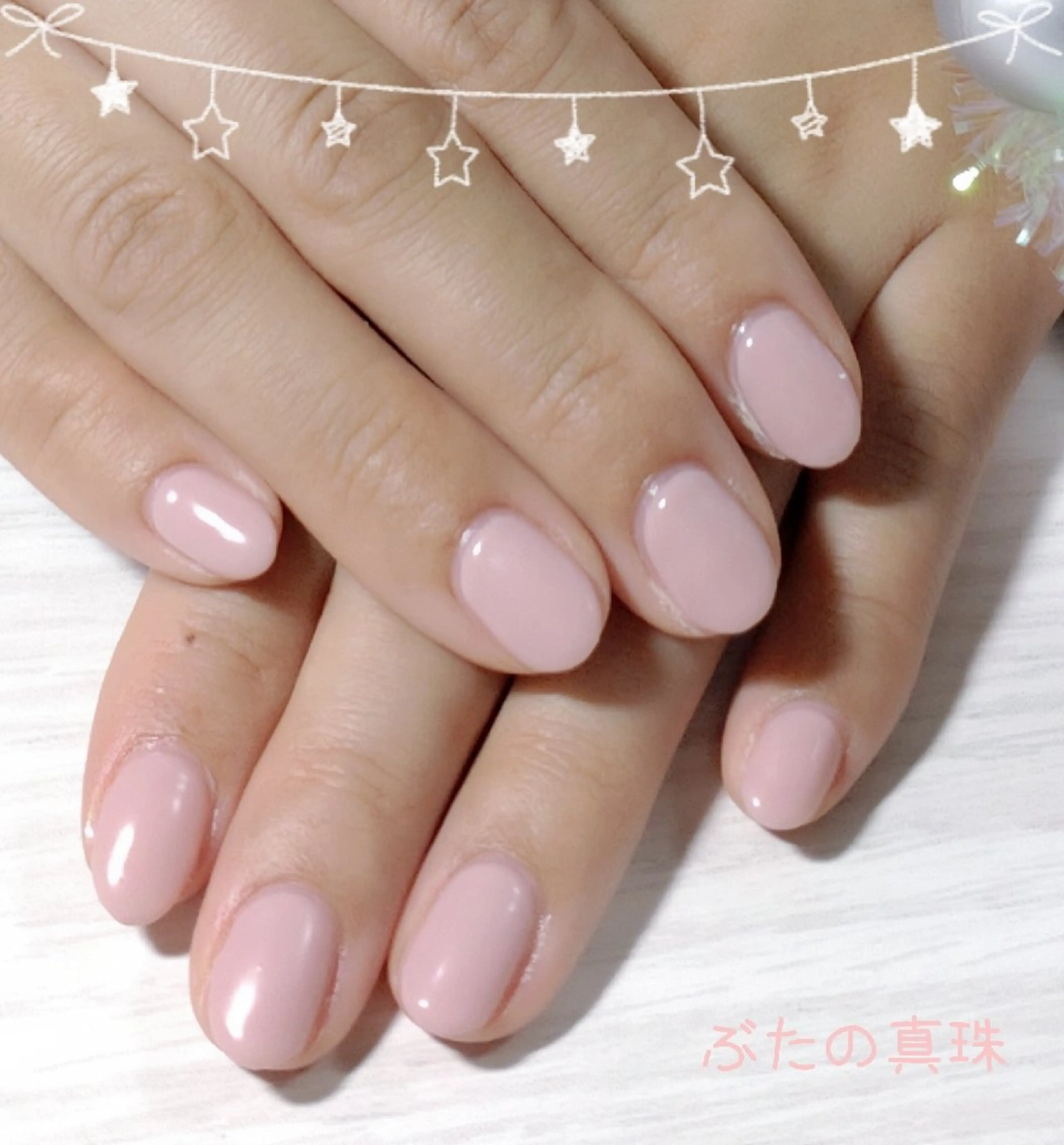 ネイル ワンカラーネイル ピンク ハンドネイル 林 珠里のネイルデザイン