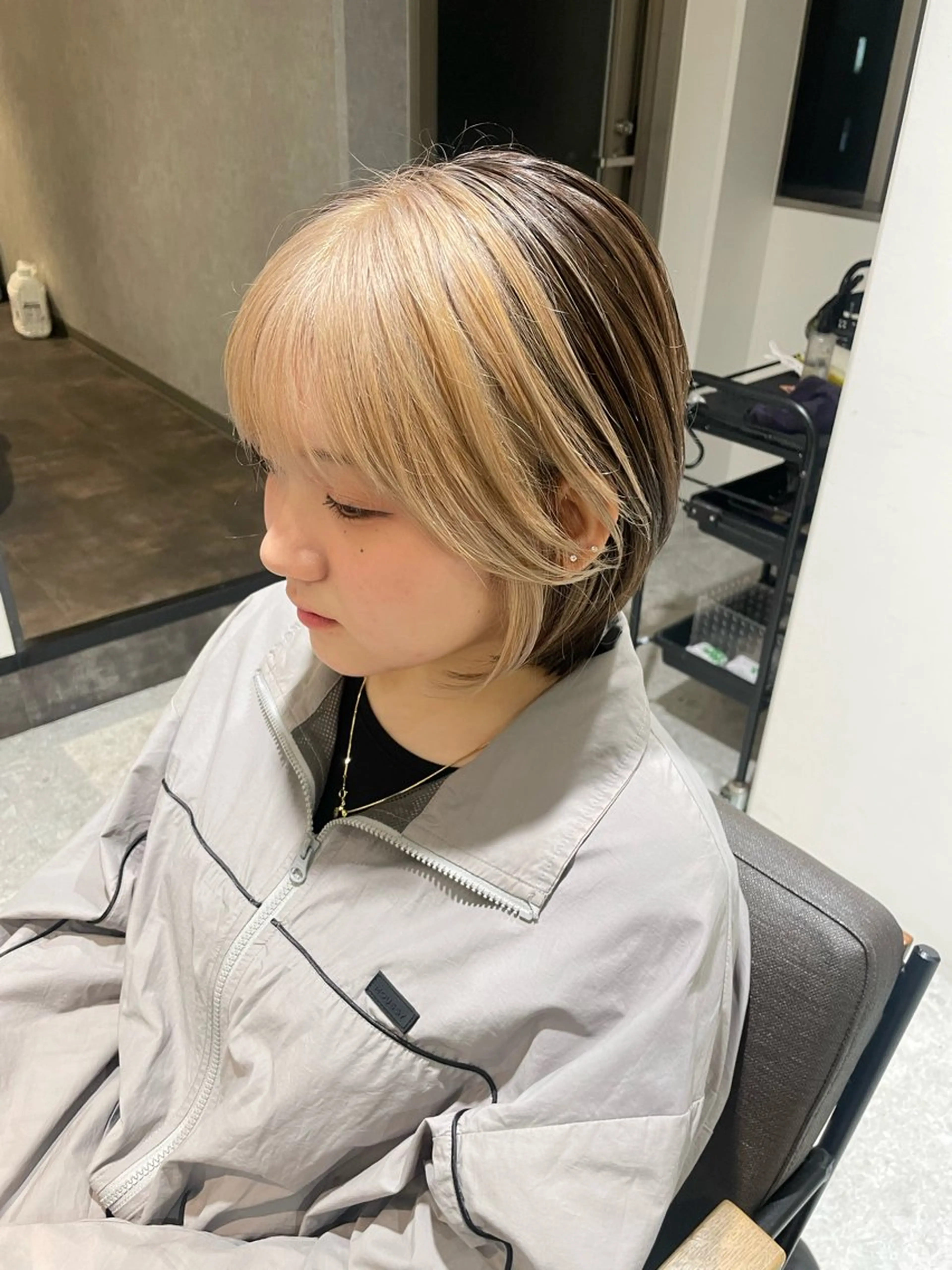 ショート カラー ハイトーンヘア れおん🌙のヘアスタイル