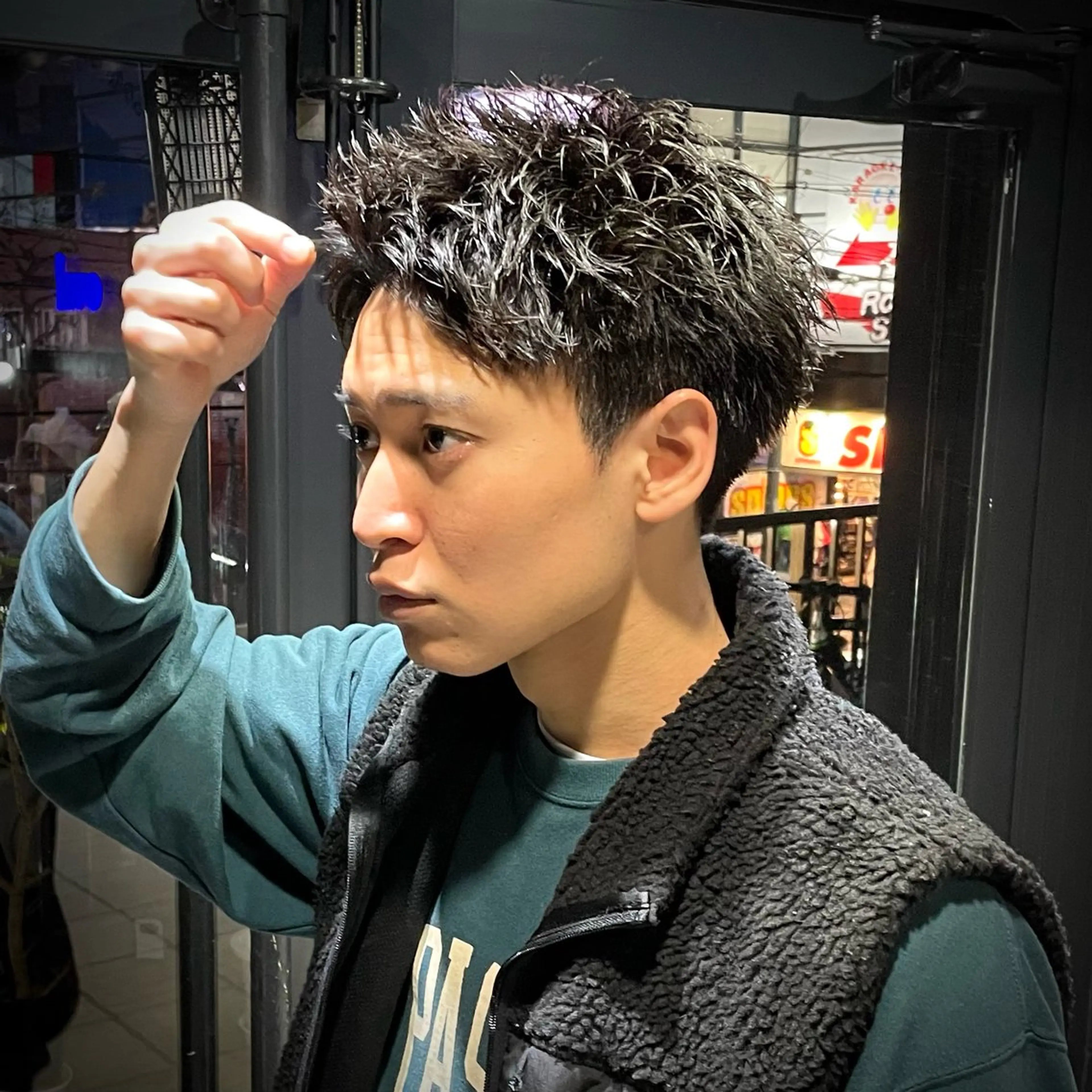 ショート メンズ カット ヘアセット スパイキーショート アメ村【戸兵吏駒】のヘアスタイル