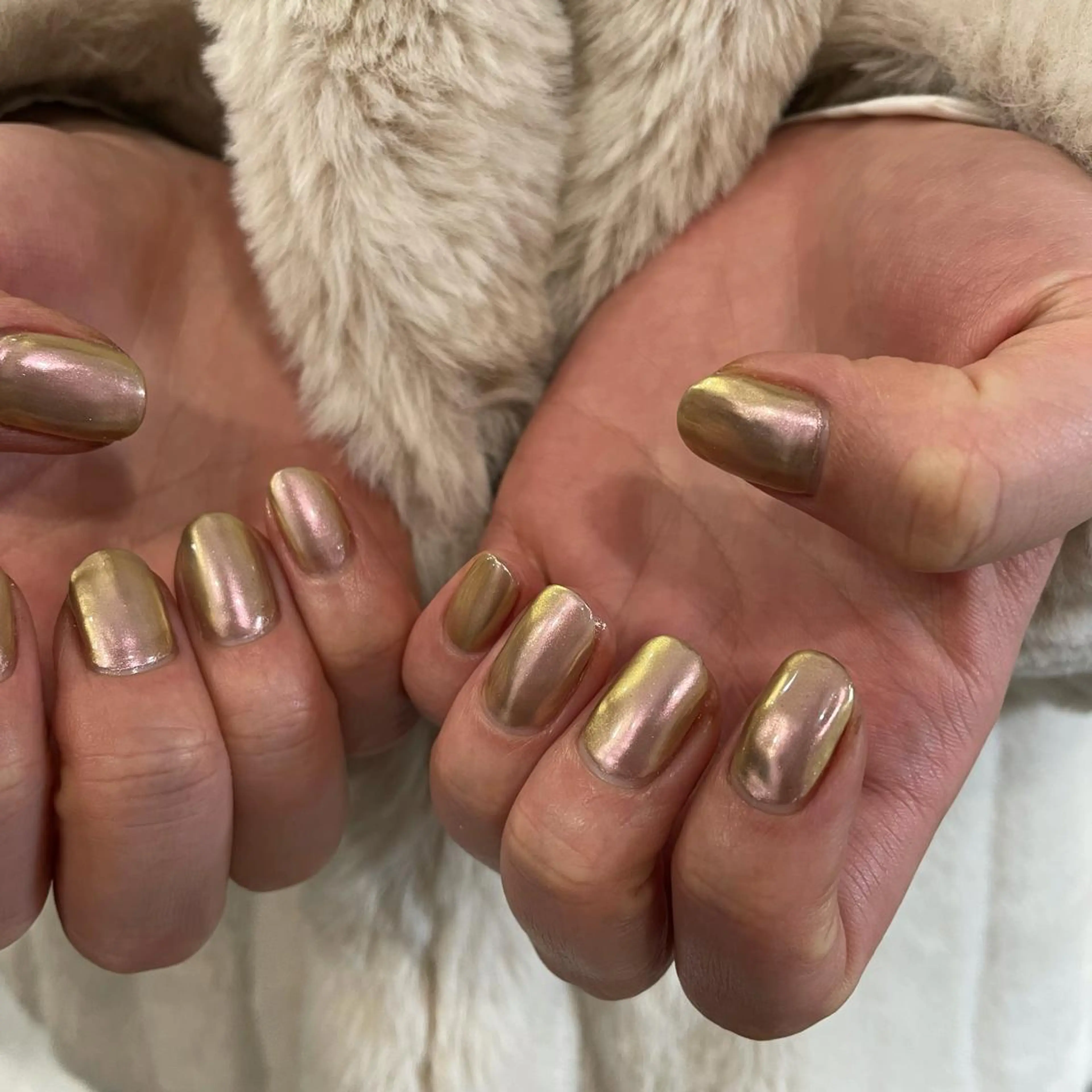 ネイル ミラーネイル ピンク Manon Yuiのマツエク・マツパデザイン