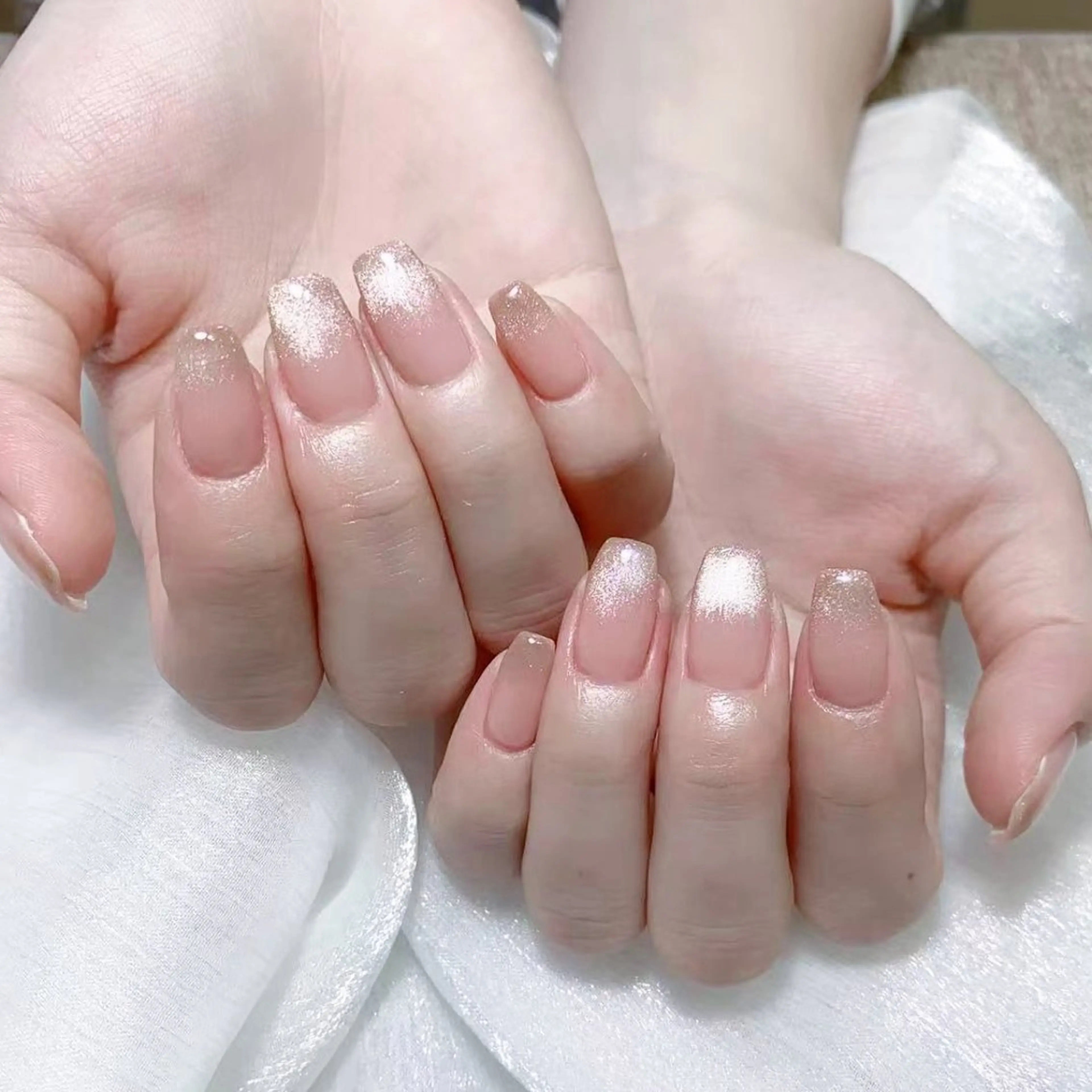メンズ ネイル メンズ韓国風 アートネイル オーロラネイル ガーリー キラキラネイル ハンドネイル Nail salon 木にいるのネイルデザイン