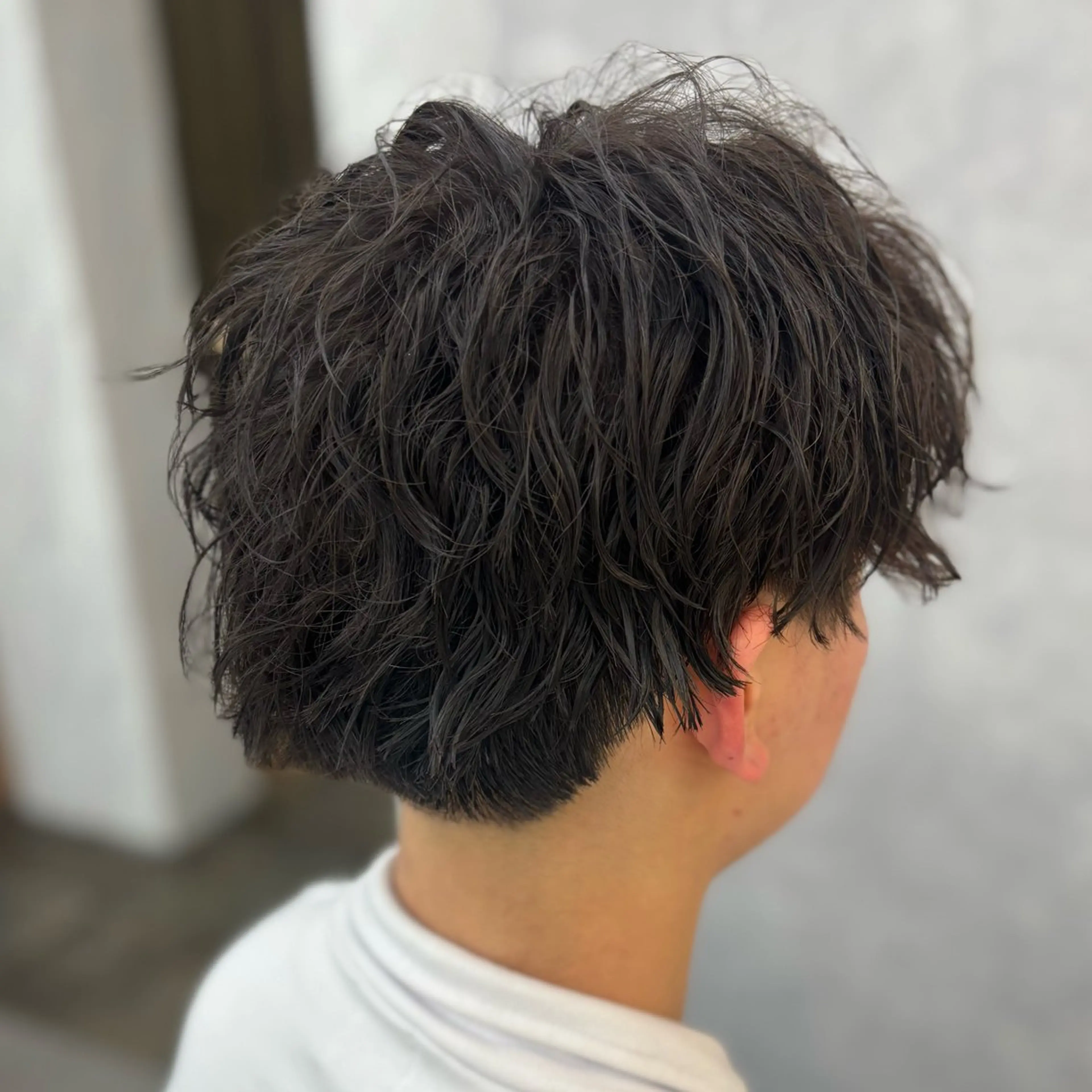 ミディアム パーマ メンズ ミディアムパーマ メンズパーマ スパイラルパーマ 🔥滋賀県草津/ メンズ吉永祐也🔥のヘアスタイル