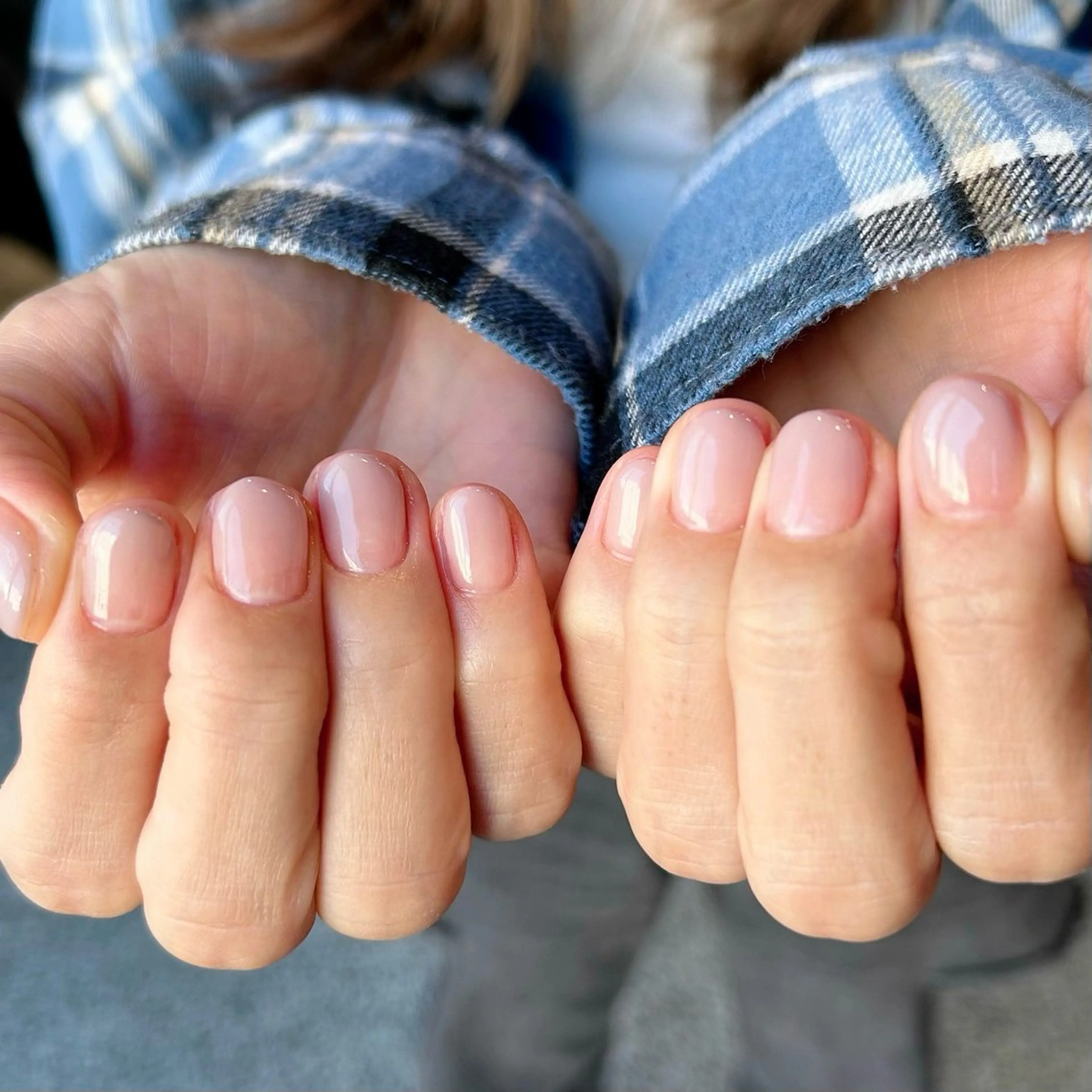 ネイル グラデーション REMIA湘南台所属・REMIA 佐藤のネイルデザイン