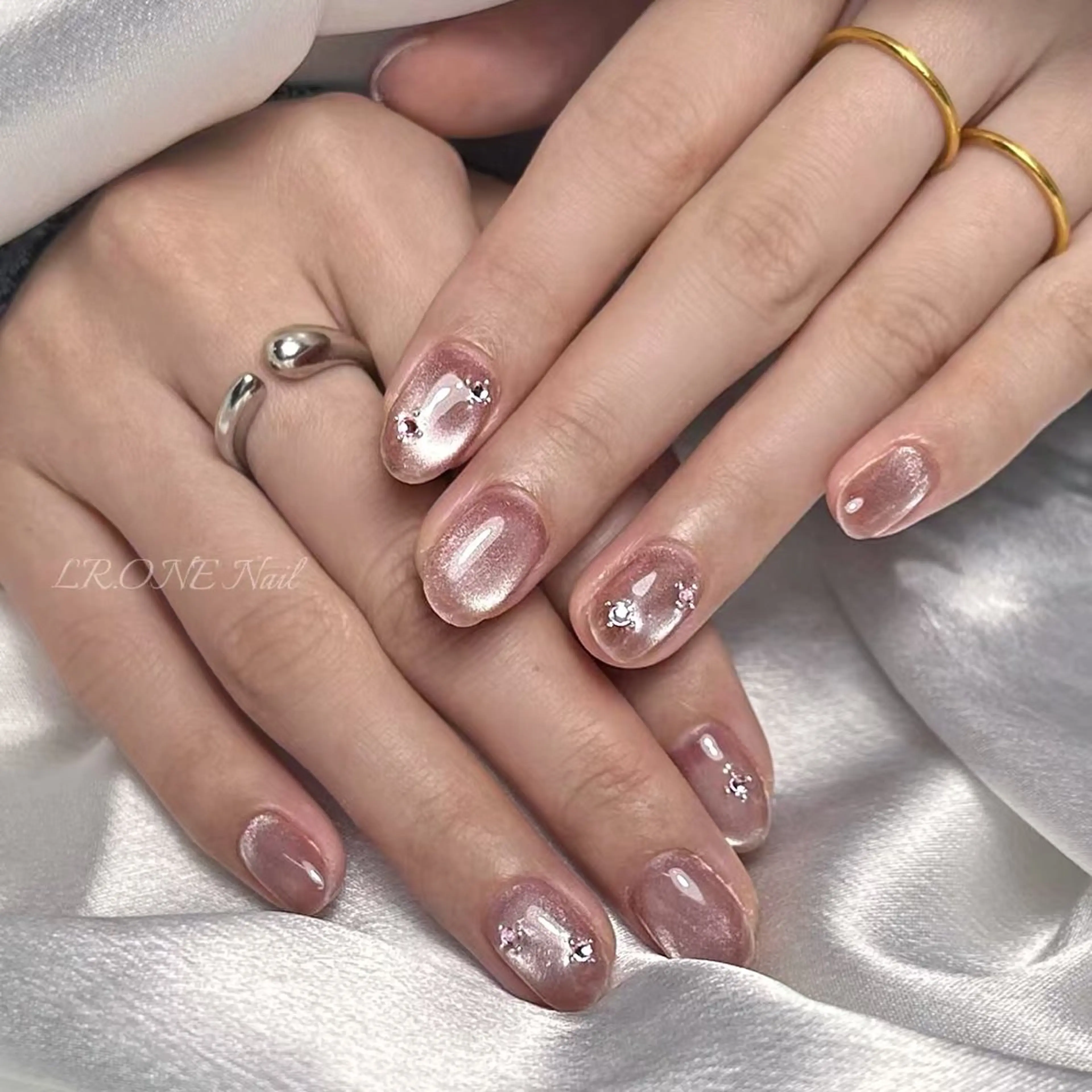 ネイル LR.ONE ヨウのネイルデザイン