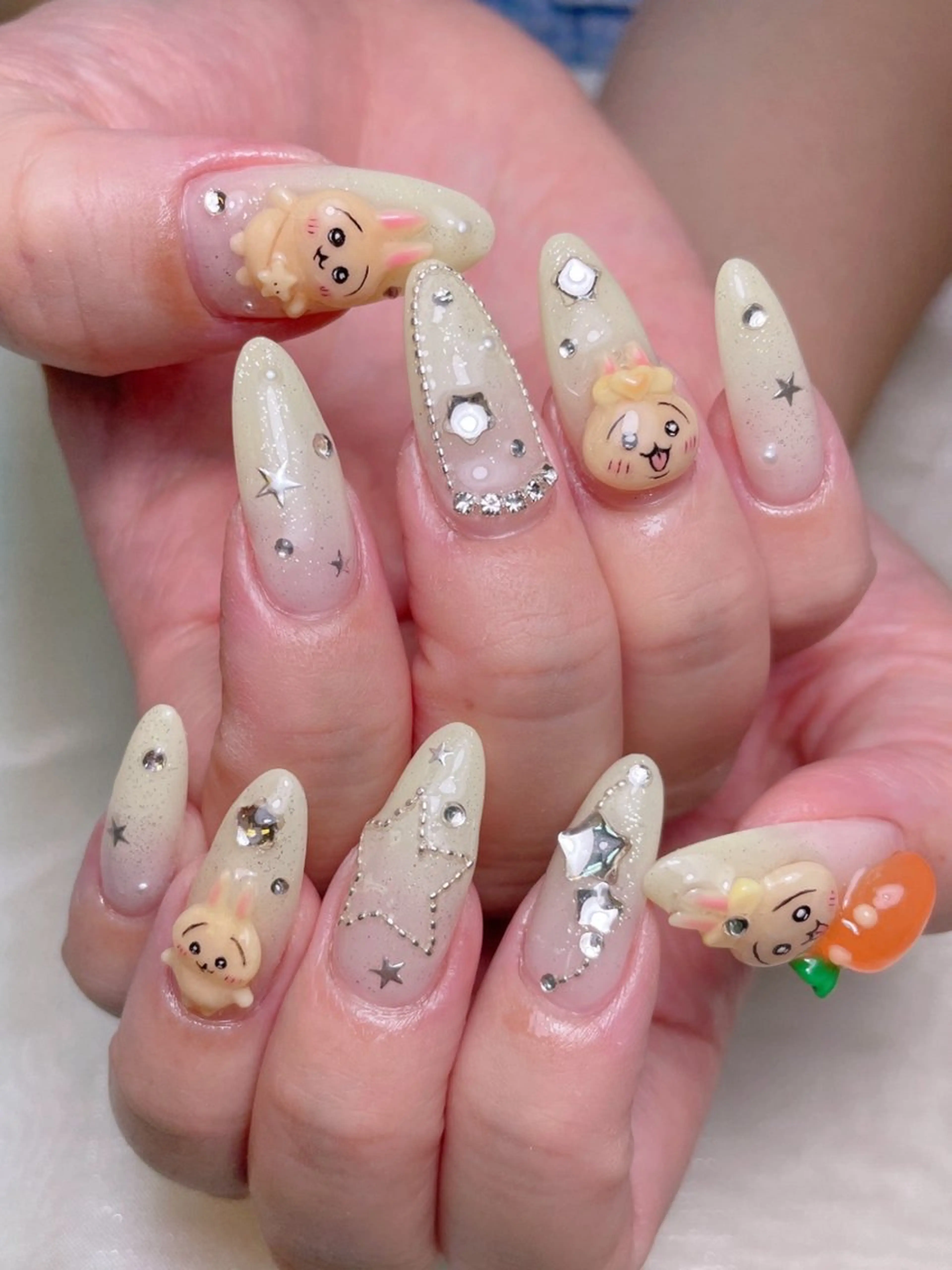 ネイル lucky nail 歌舞伎町のネイルデザイン