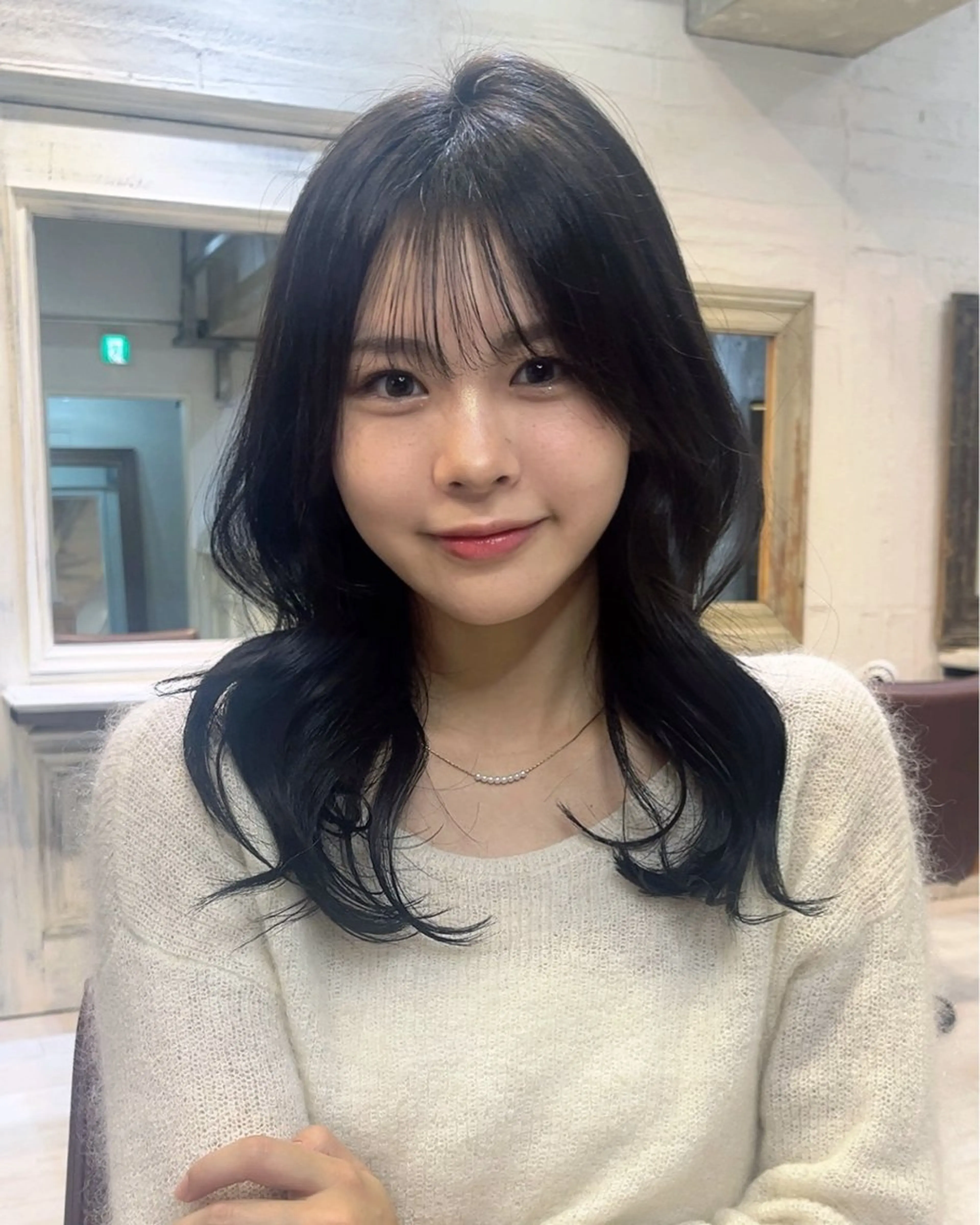 ミディアム アッシュ アッシュグレー アッシュグレージュ liko by maris所属・maho 💕のヘアスタイル