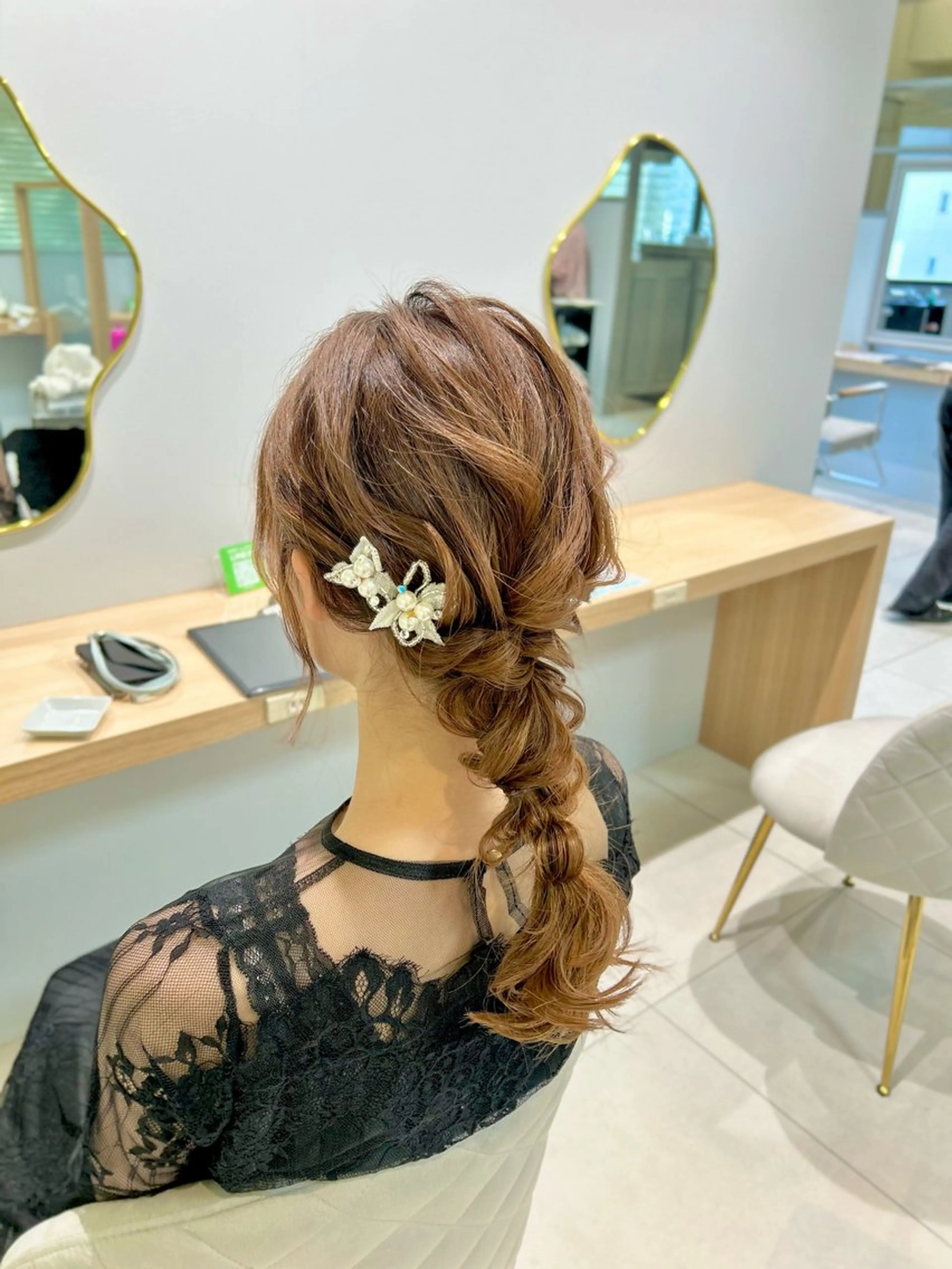 ヘアアレンジ 暖色カラー/アレンジ /束間まつげ🌼のヘアスタイル