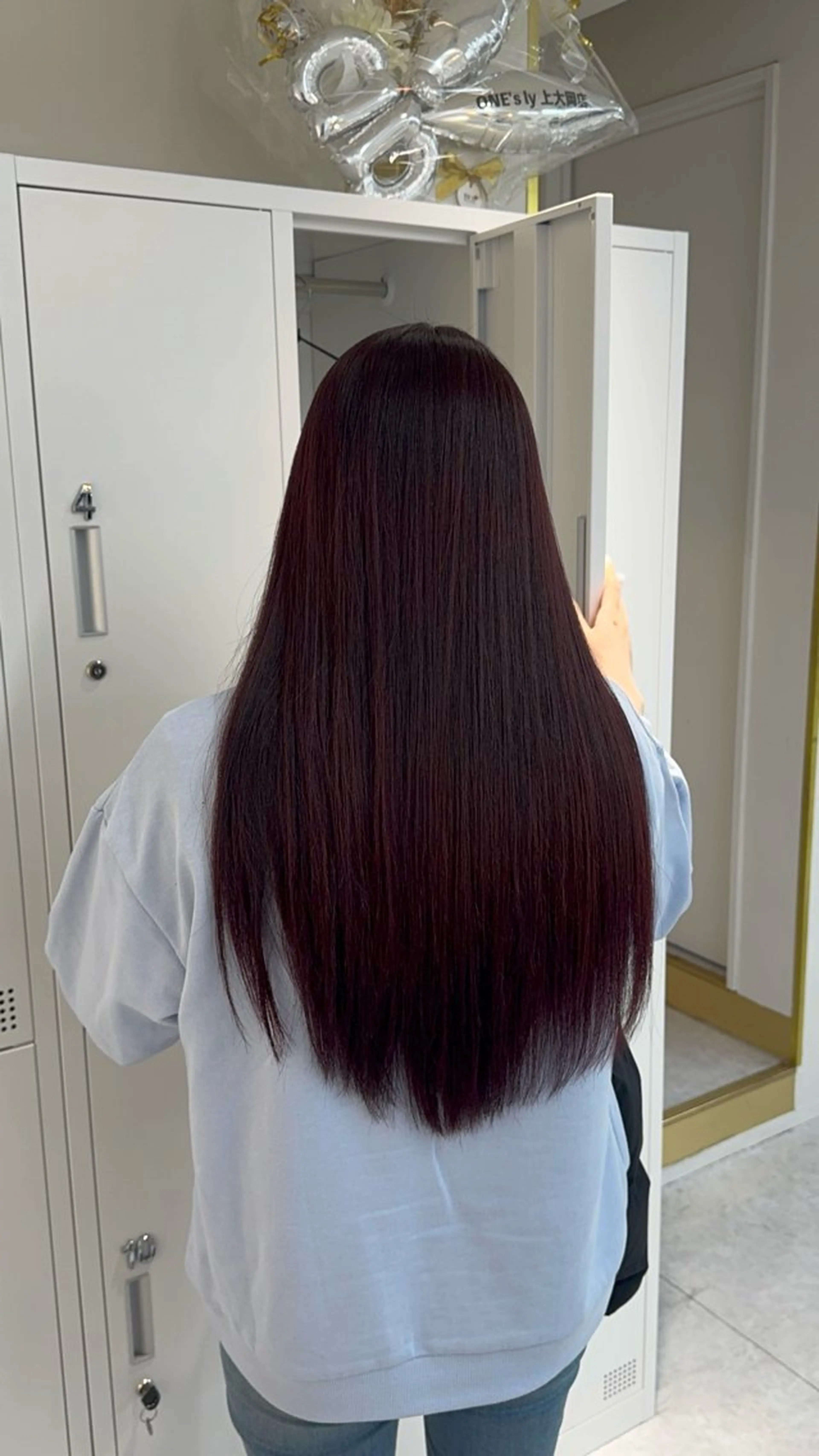 ロング カット ヘアカラー トリートメント REI /艶髪/透明 感カラー/ボブのヘアスタイル