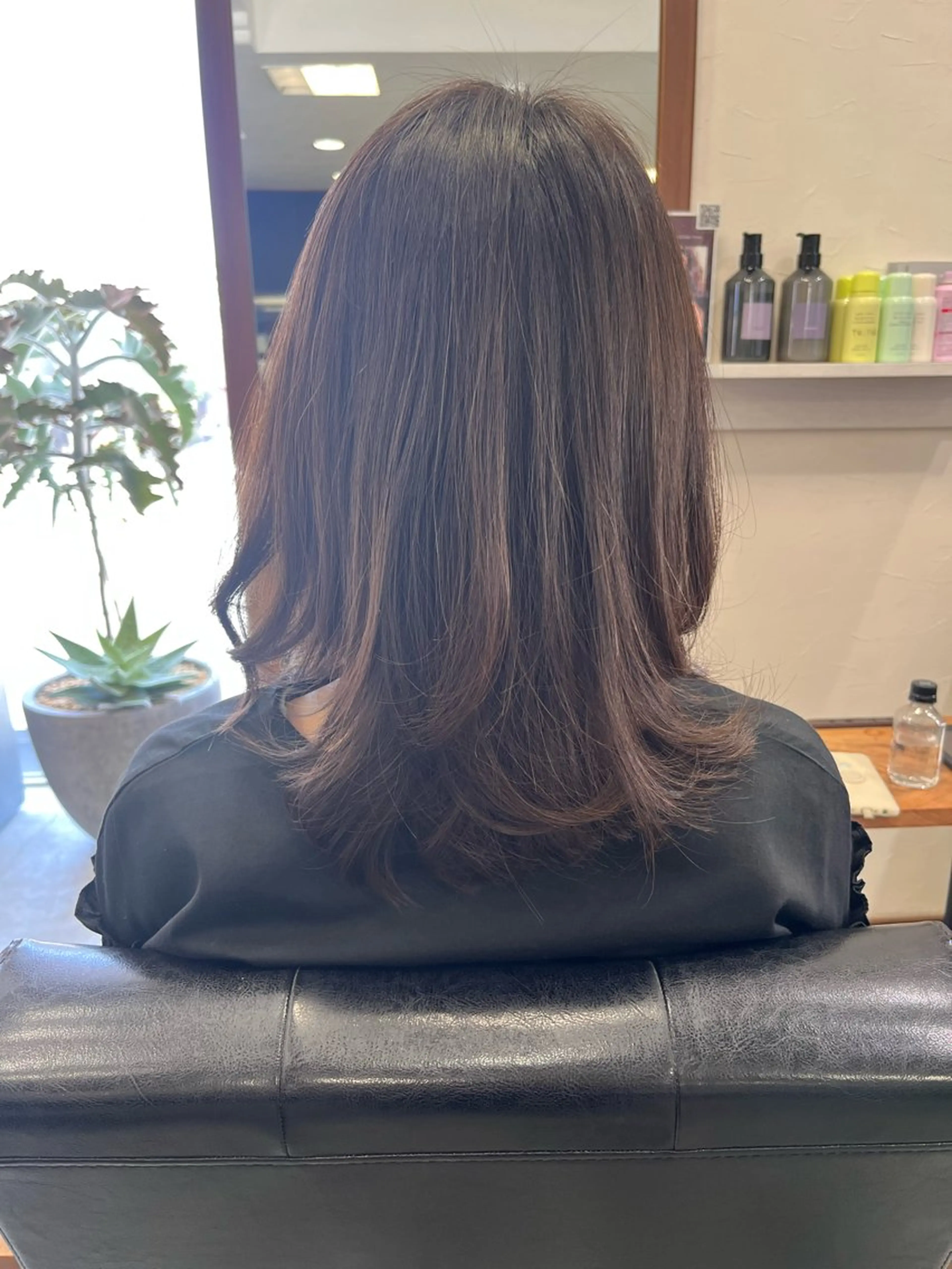 セミロング lotti スタイリスト田中のヘアスタイル