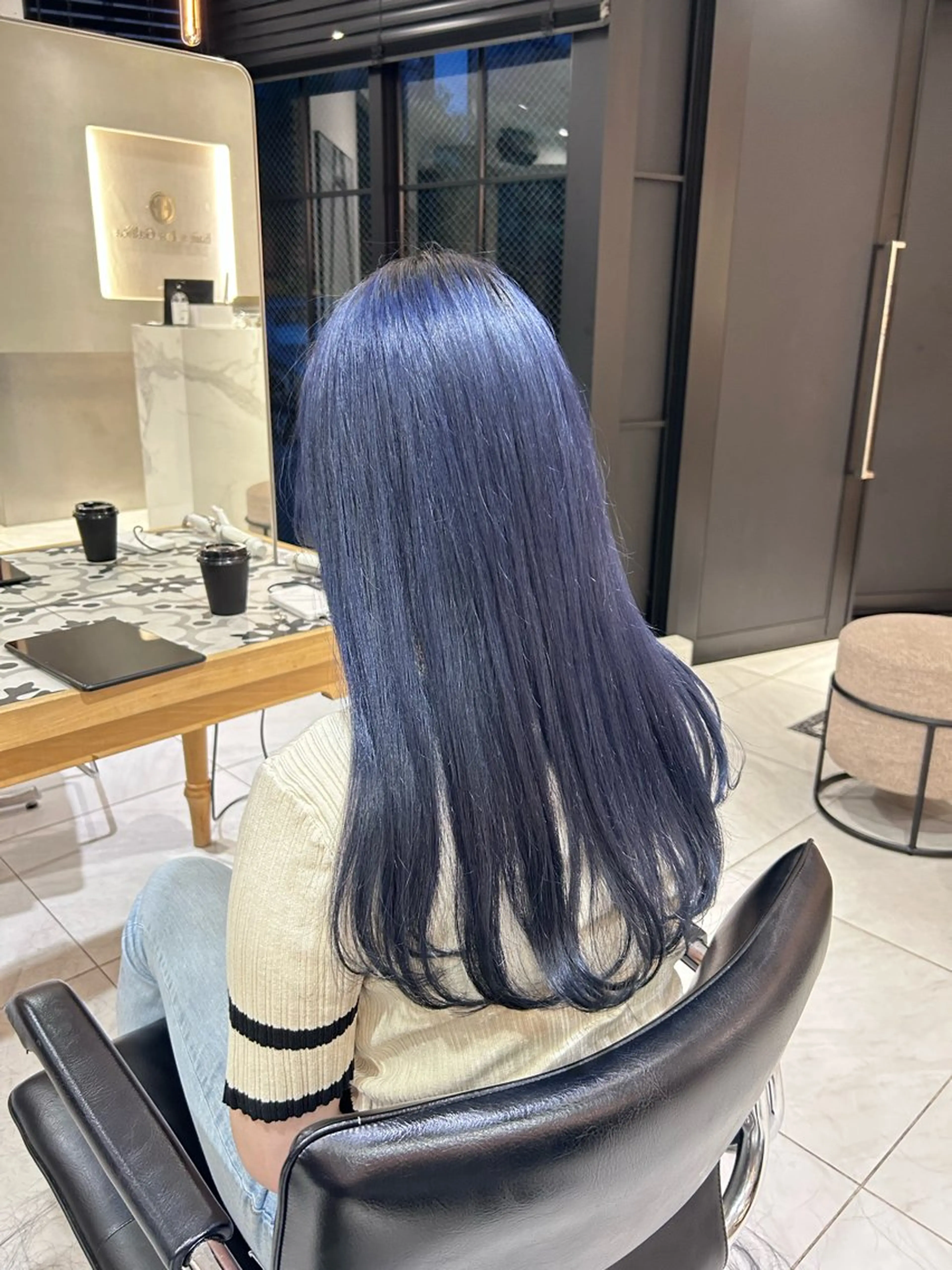 ロング カラー レイヤー小顔ショート 吉田ジョウのヘアスタイル