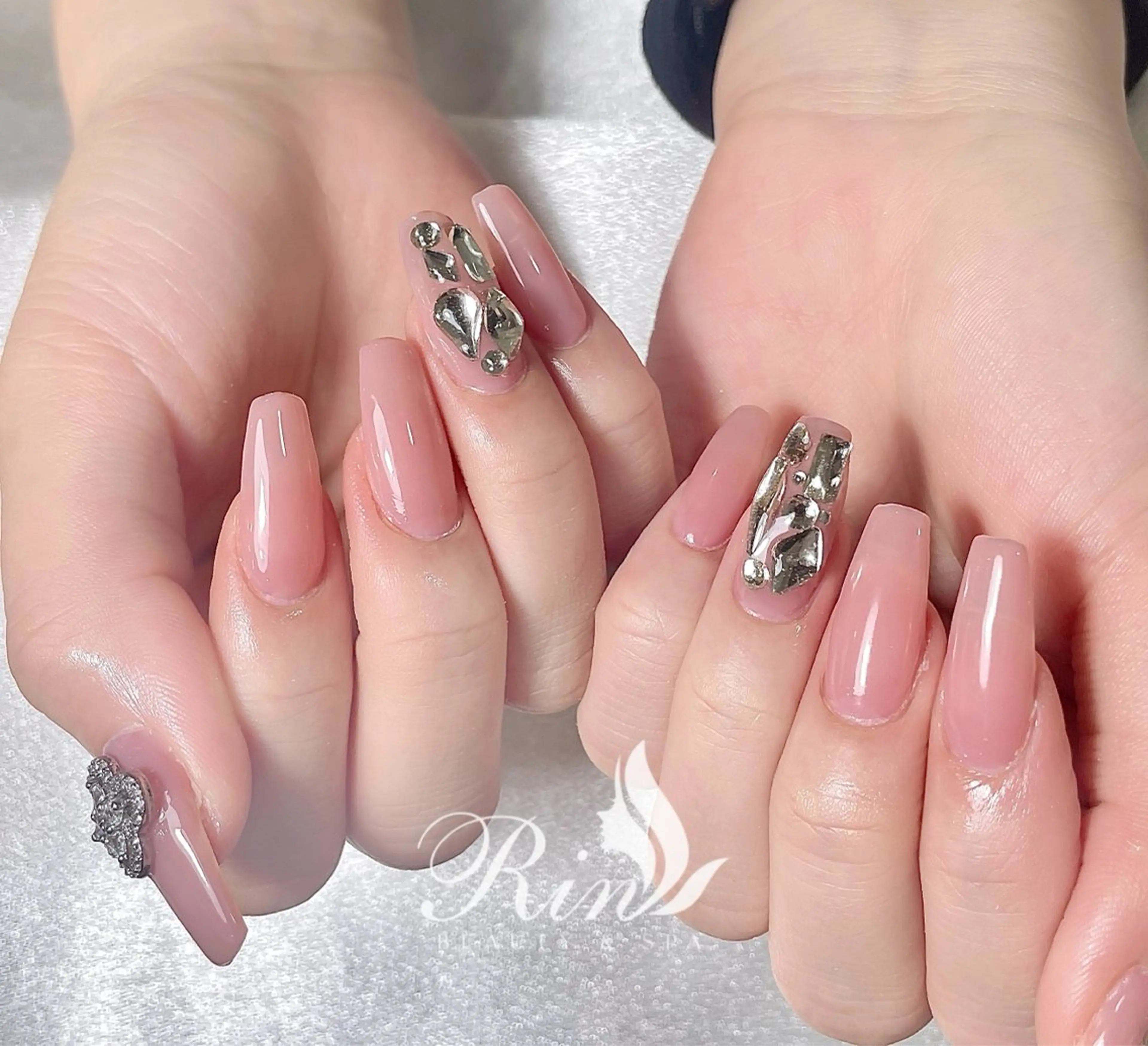 ネイル アートネイル フレンチネイル ジェルネイル 韓国ネイル ミラーネイル Rin Nail 新大久保店のネイルデザイン