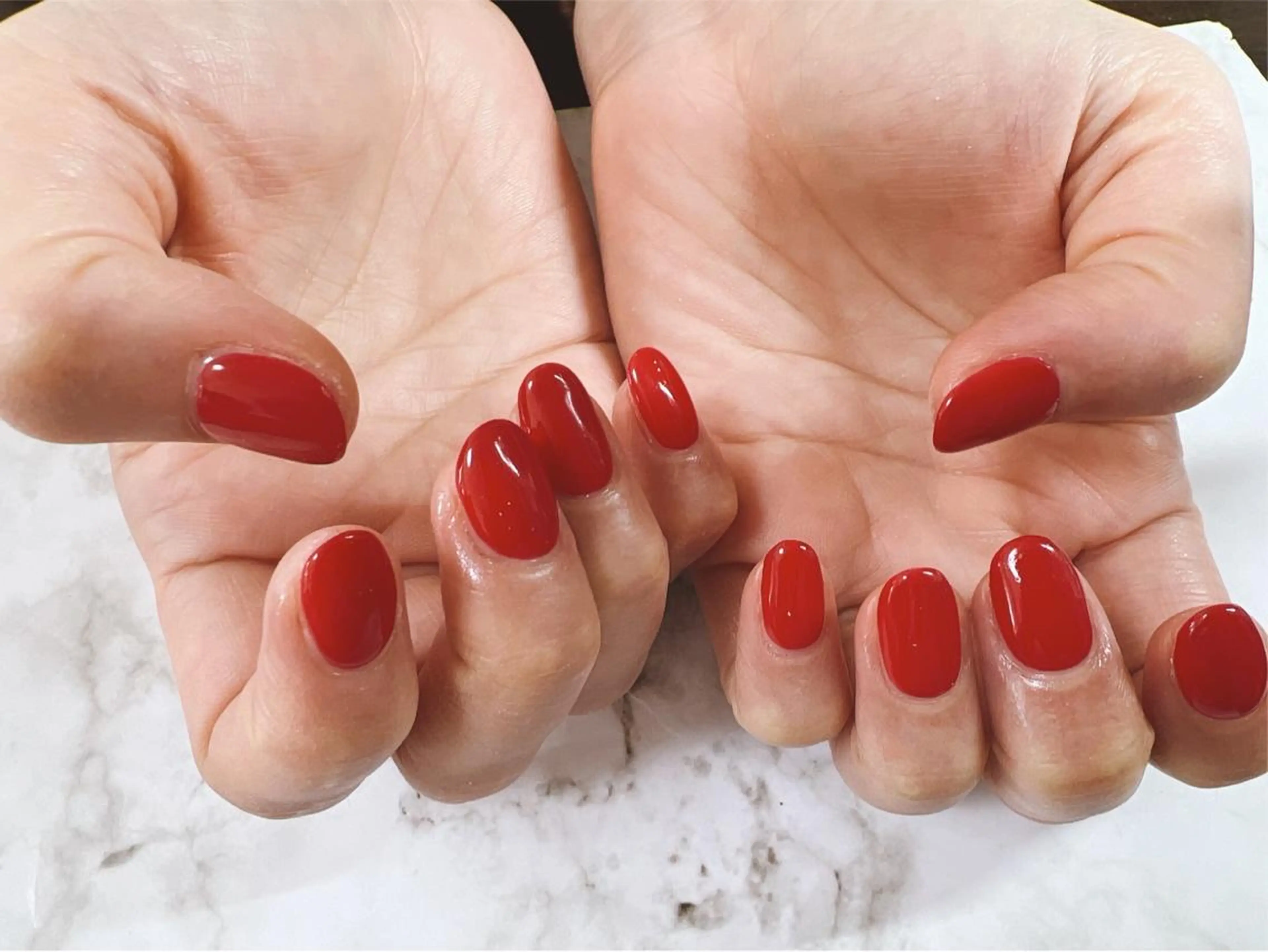 ネイル 赤色 ハンドネイル Mogu nail 二子玉川のネイルデザイン