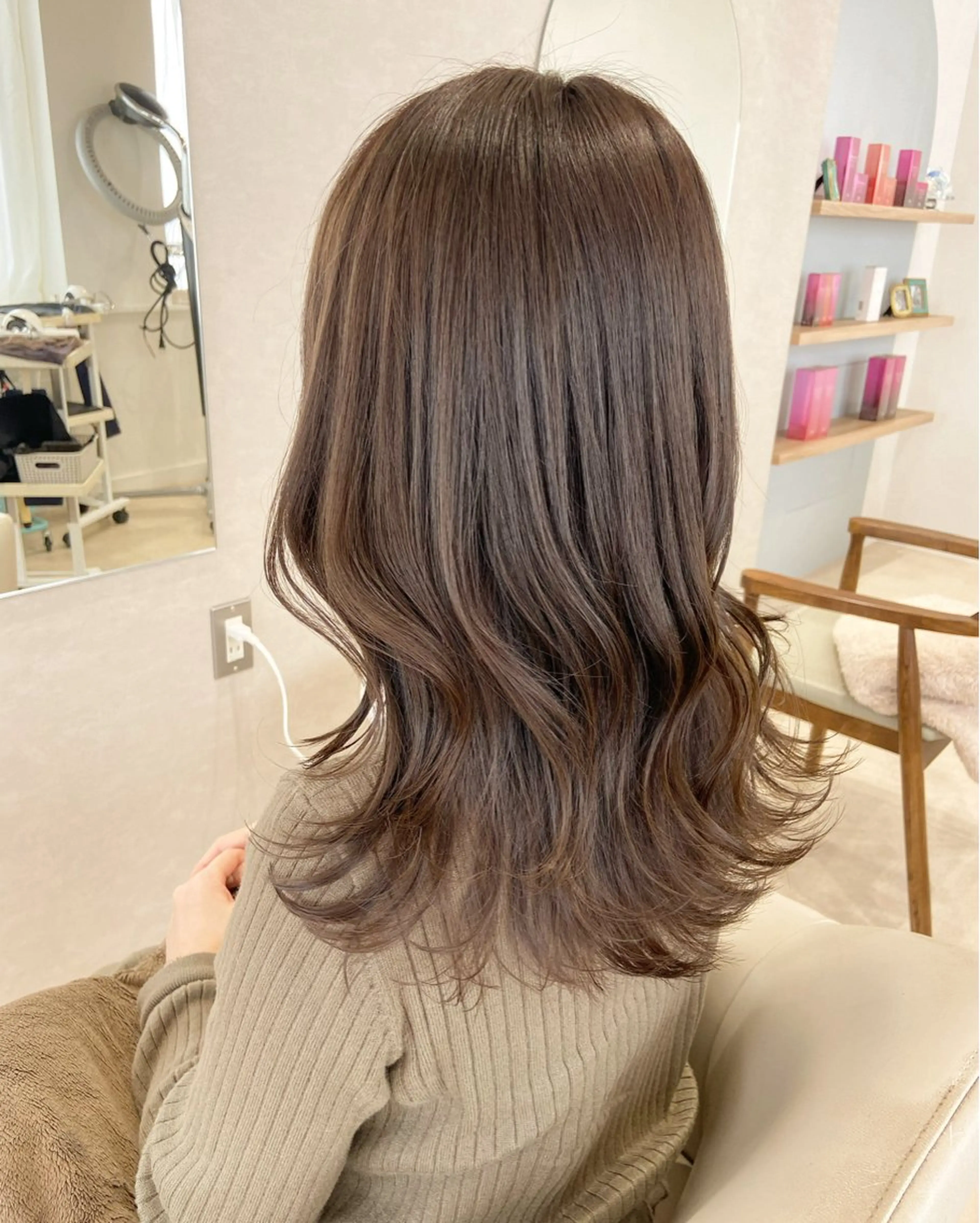 【新規の方限定】韓国風小顔カット➕カラー🌻の写真