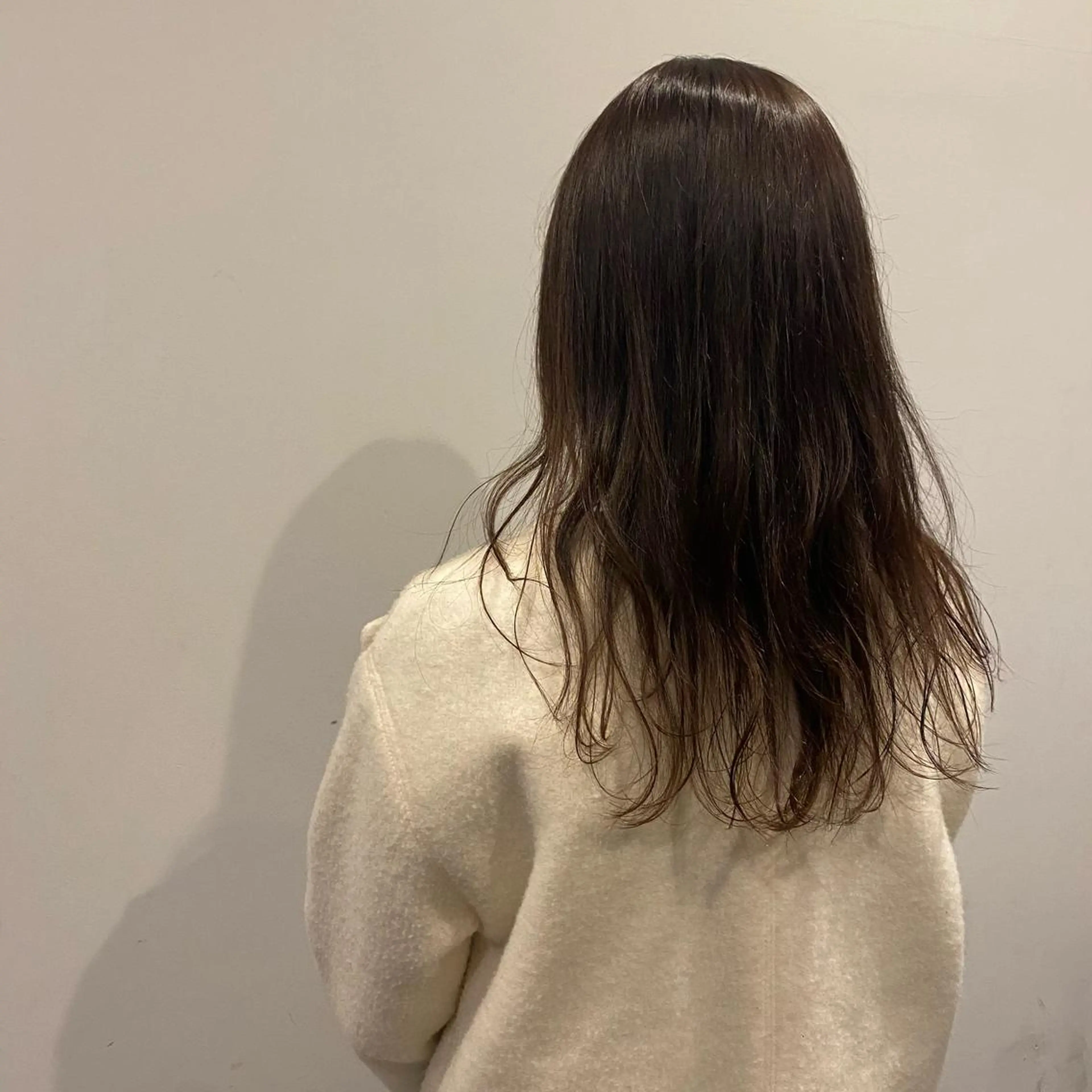 ロング カラー ブラウンカラー 透明感カラー loty hair design所属・SEIRA🤍 レイヤーカットのヘアスタイル