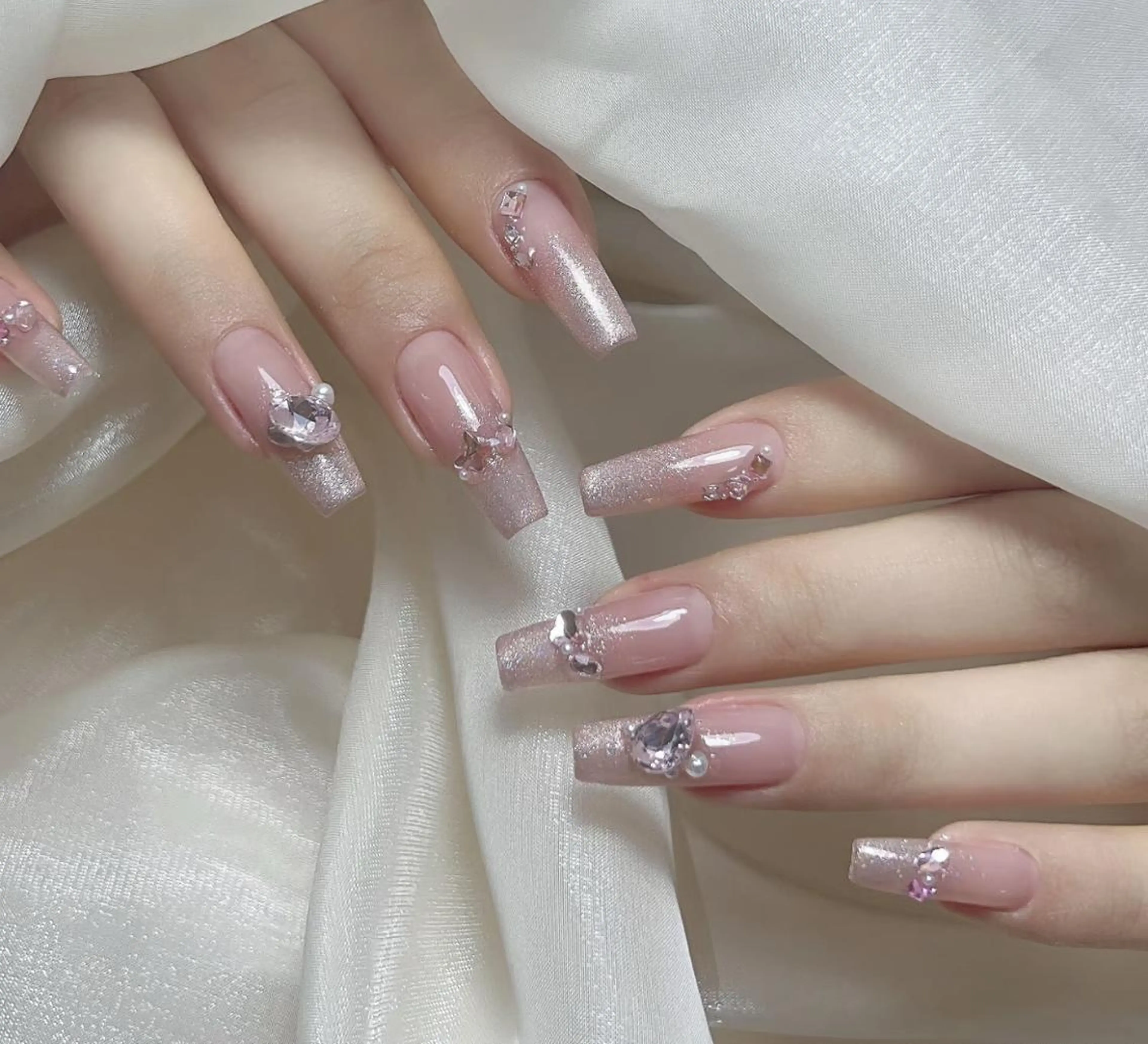 ネイル ハンドネイル ハンドケア 🍑 momo_nailのネイルデザイン