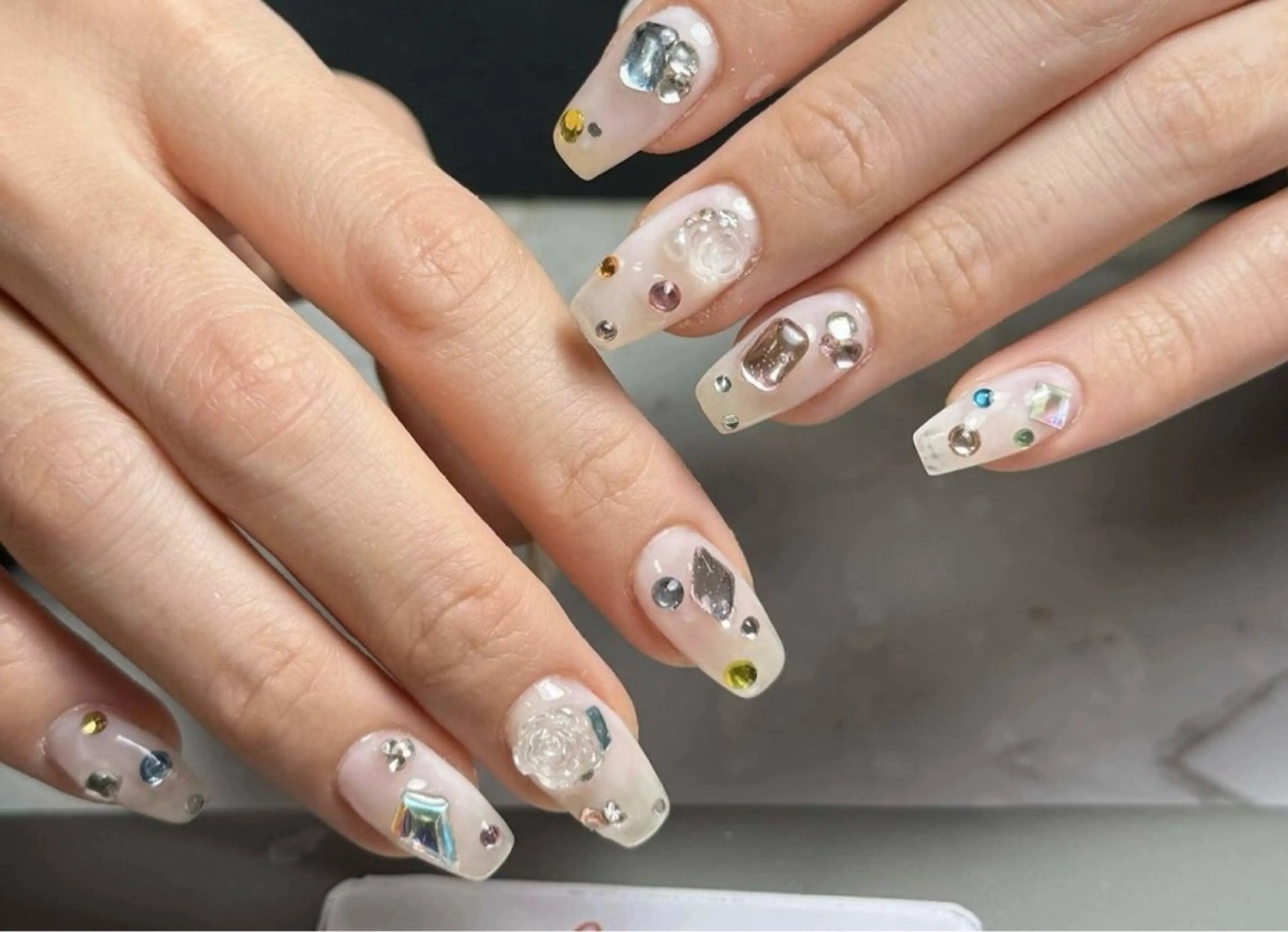 ネイル ハンドネイル 小林 あゆみのネイルデザイン