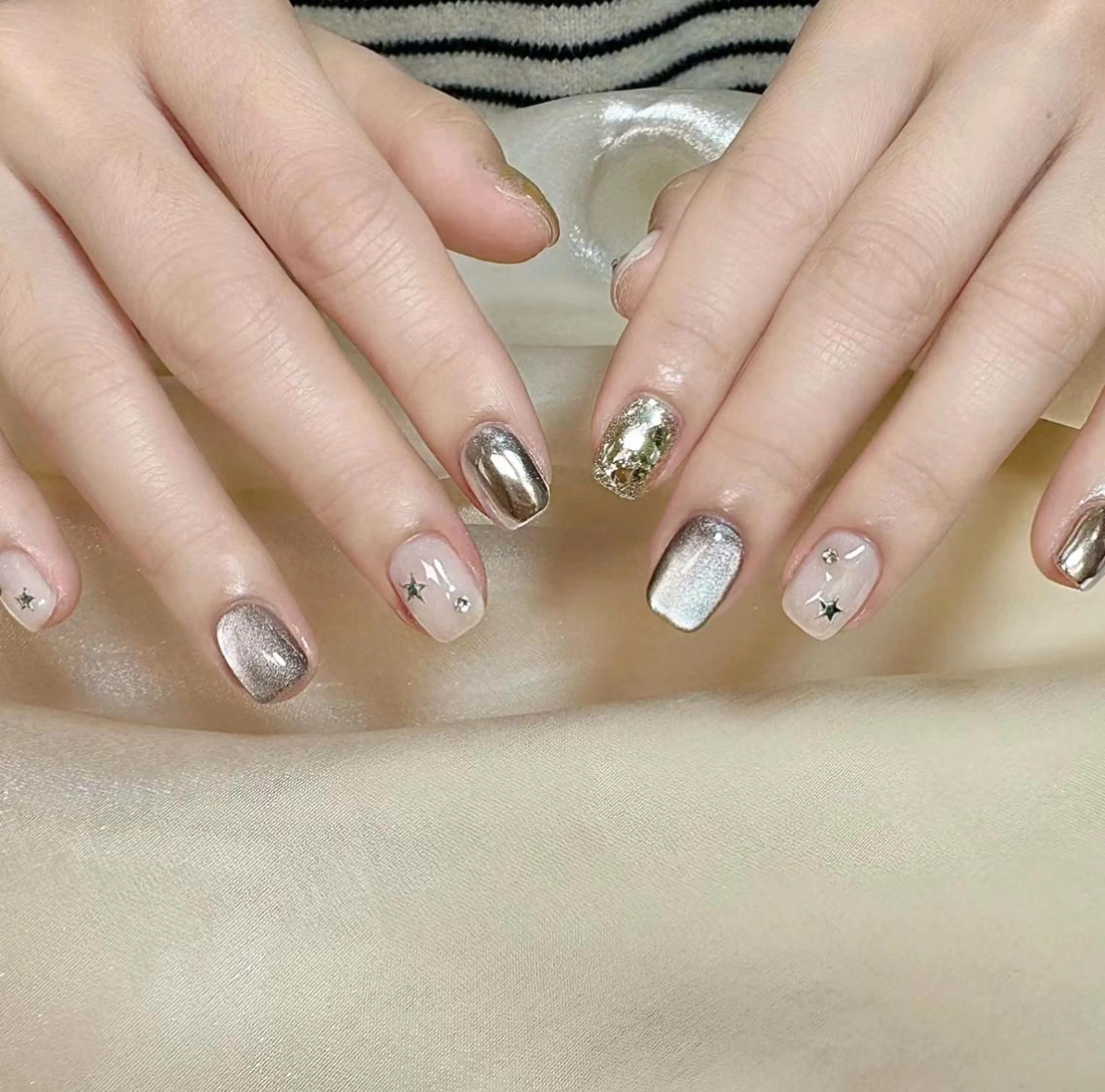 ネイル RAFFINE haru🦋🩵のネイルデザイン