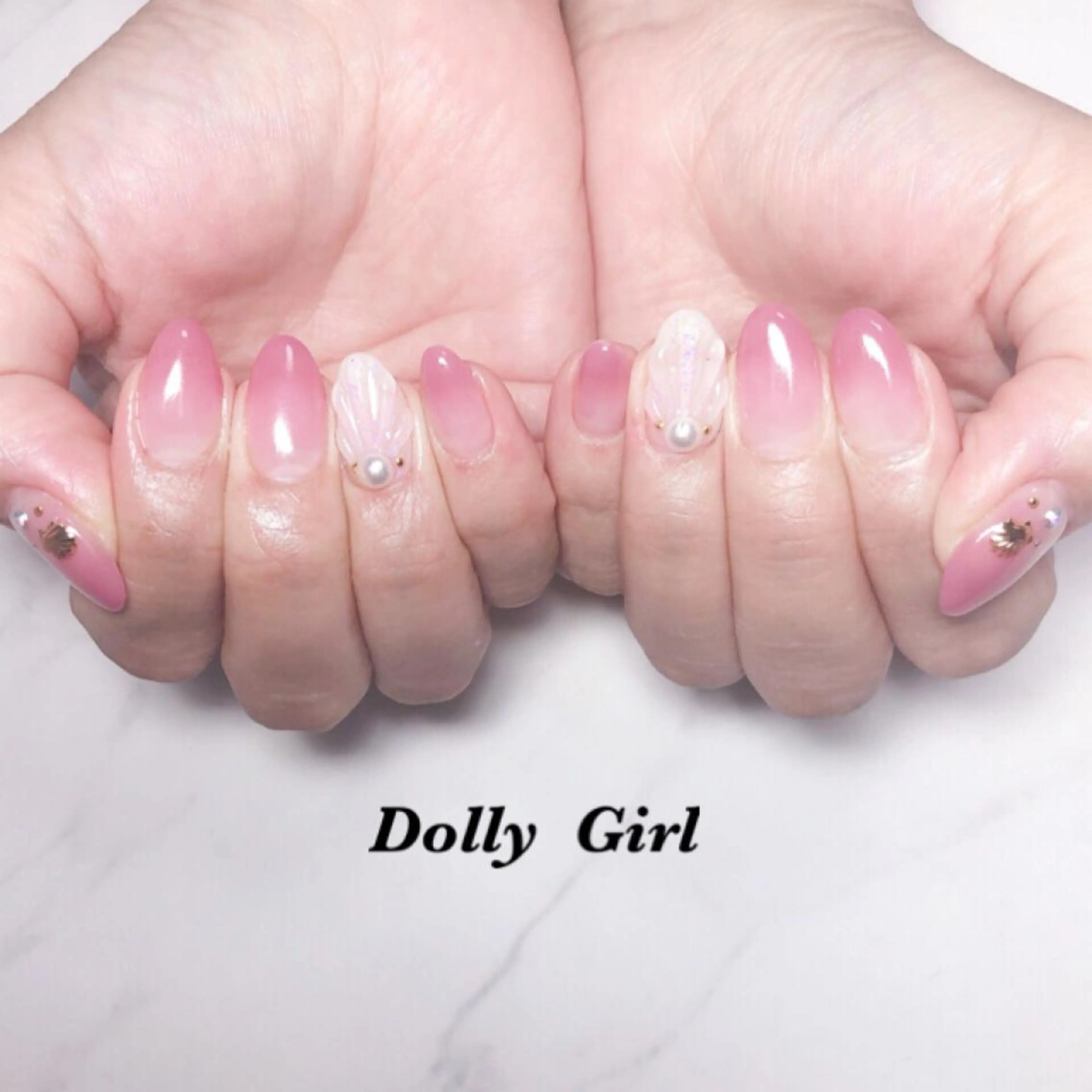 ネイル 個室ネイルサロンDolly Girl〜ドーリーガール〜所属・DollyGirl KYOKOのネイルデザイン
