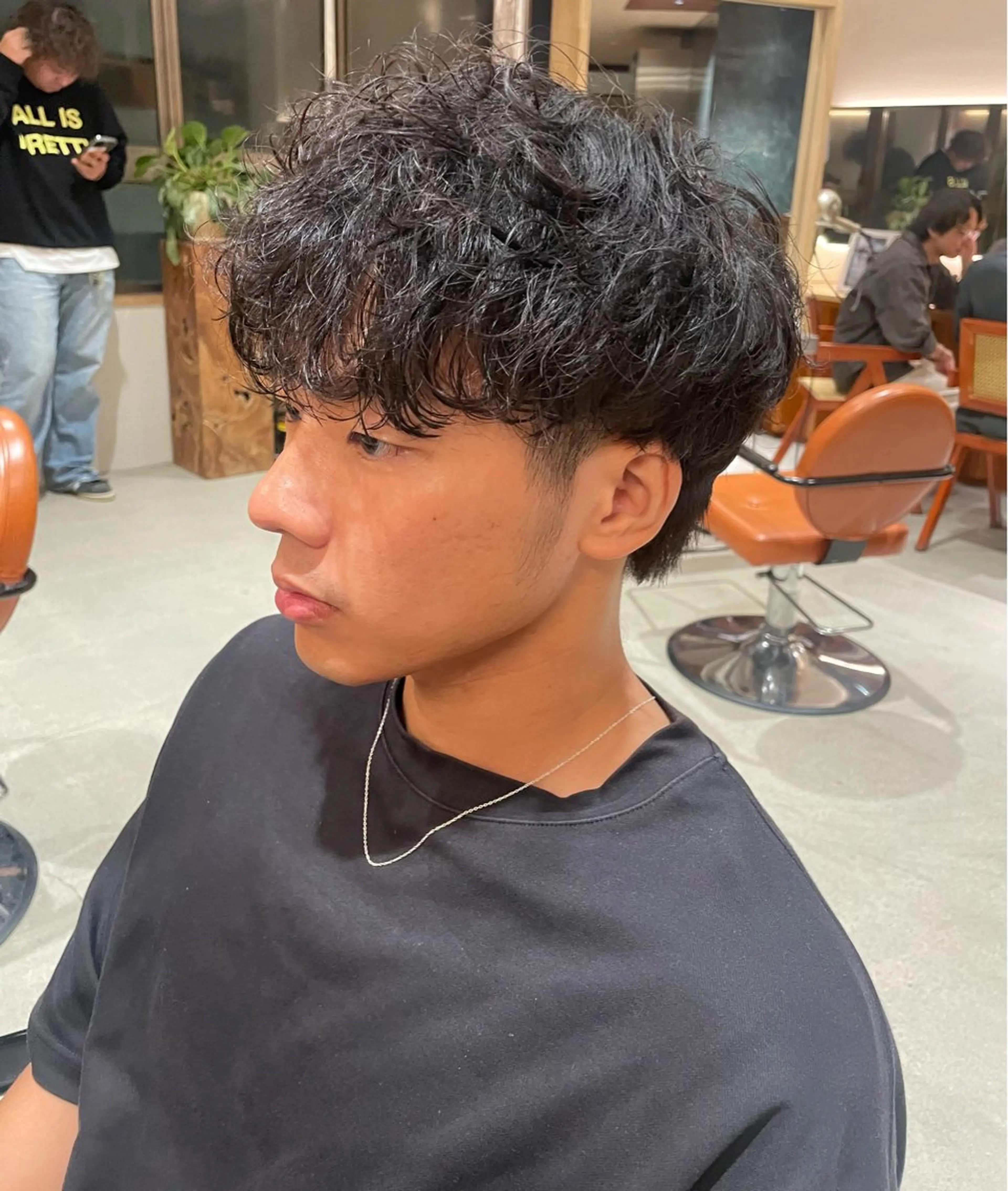 パーマ メンズ カット パーマ itsuki ／ 曲がる縮毛矯正のヘアスタイル